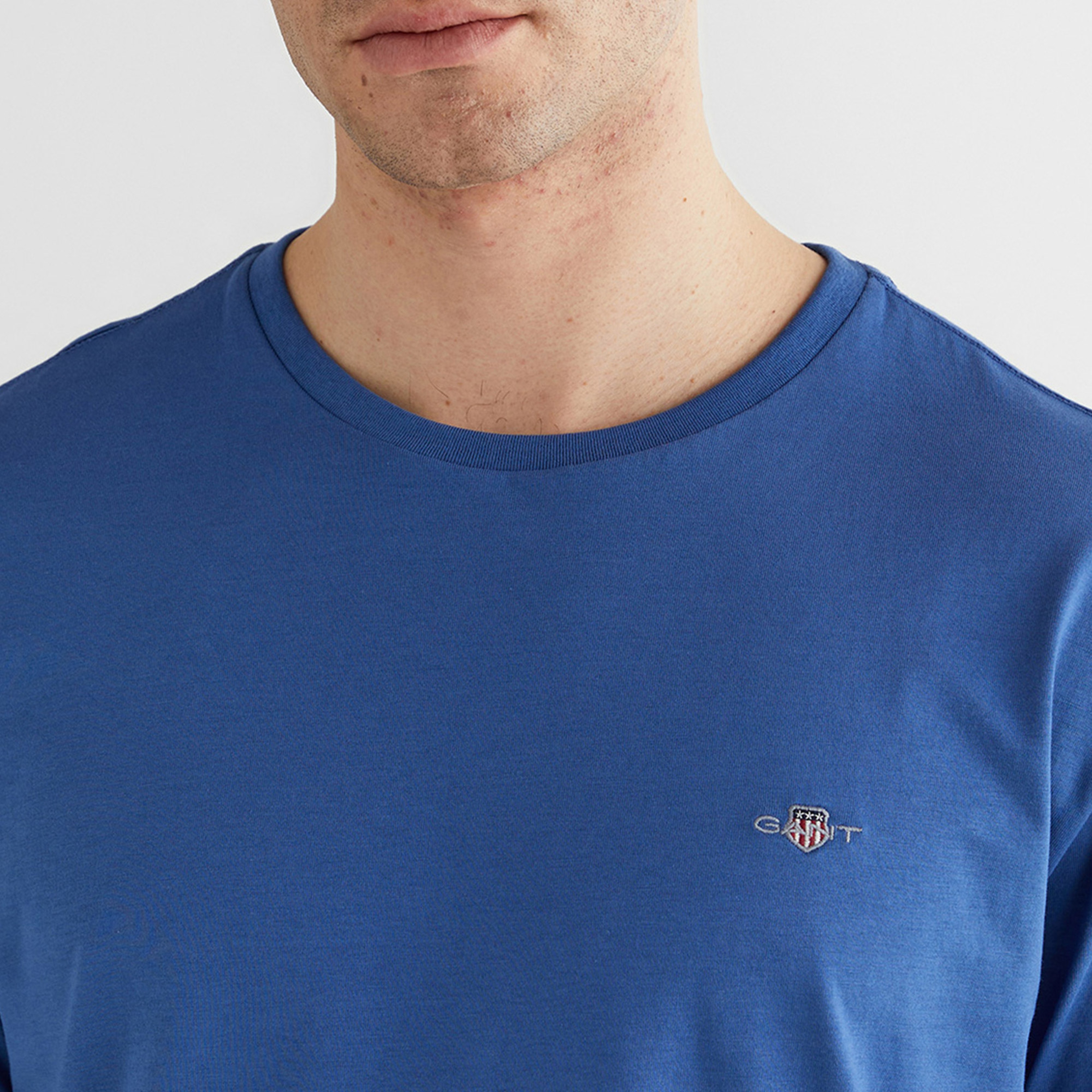 GANT Erkek Mavi Bisiklet Yaka Regular Fit Logolu T-Shirt