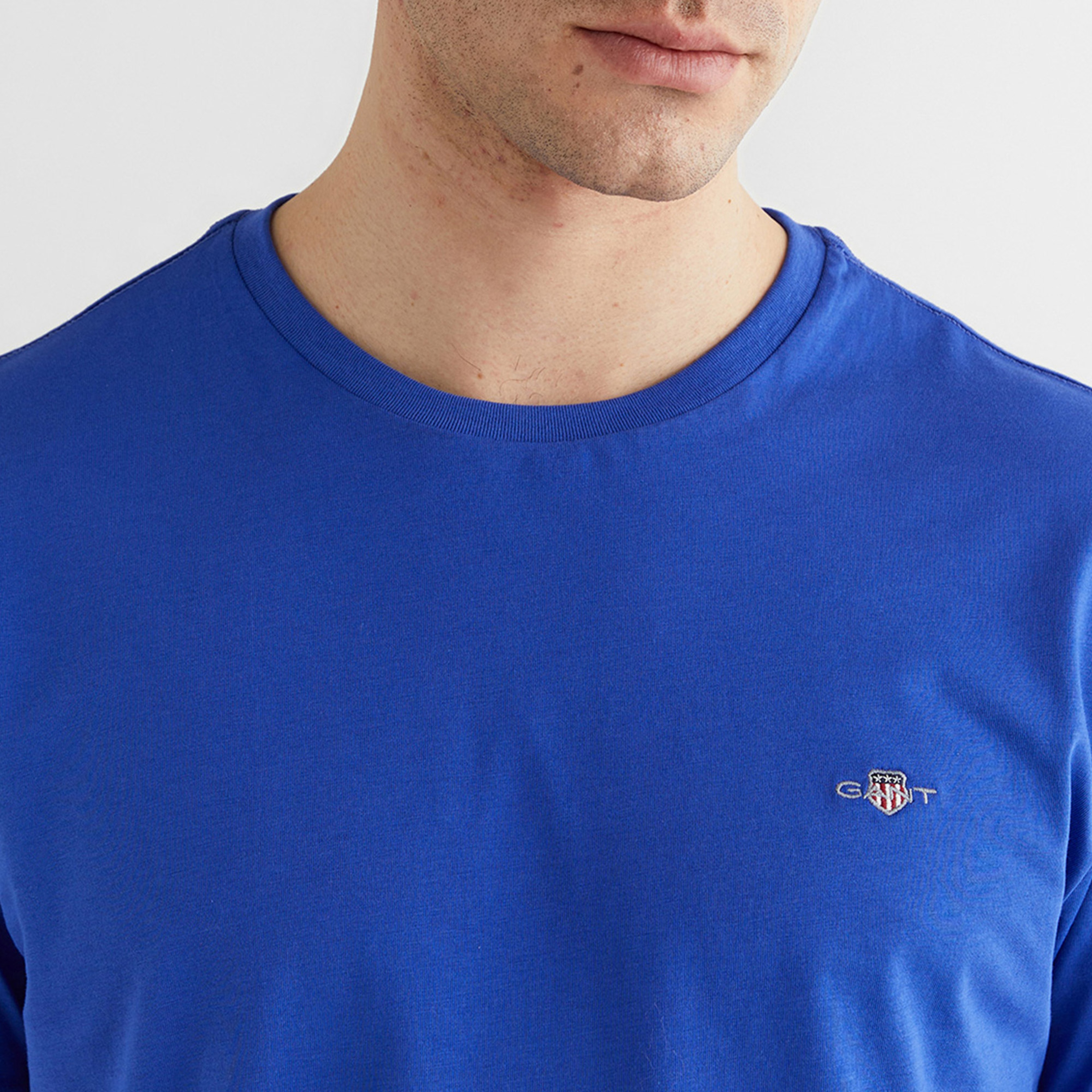 GANT Erkek Mavi Bisiklet Yaka Regular Fit Logolu T-Shirt