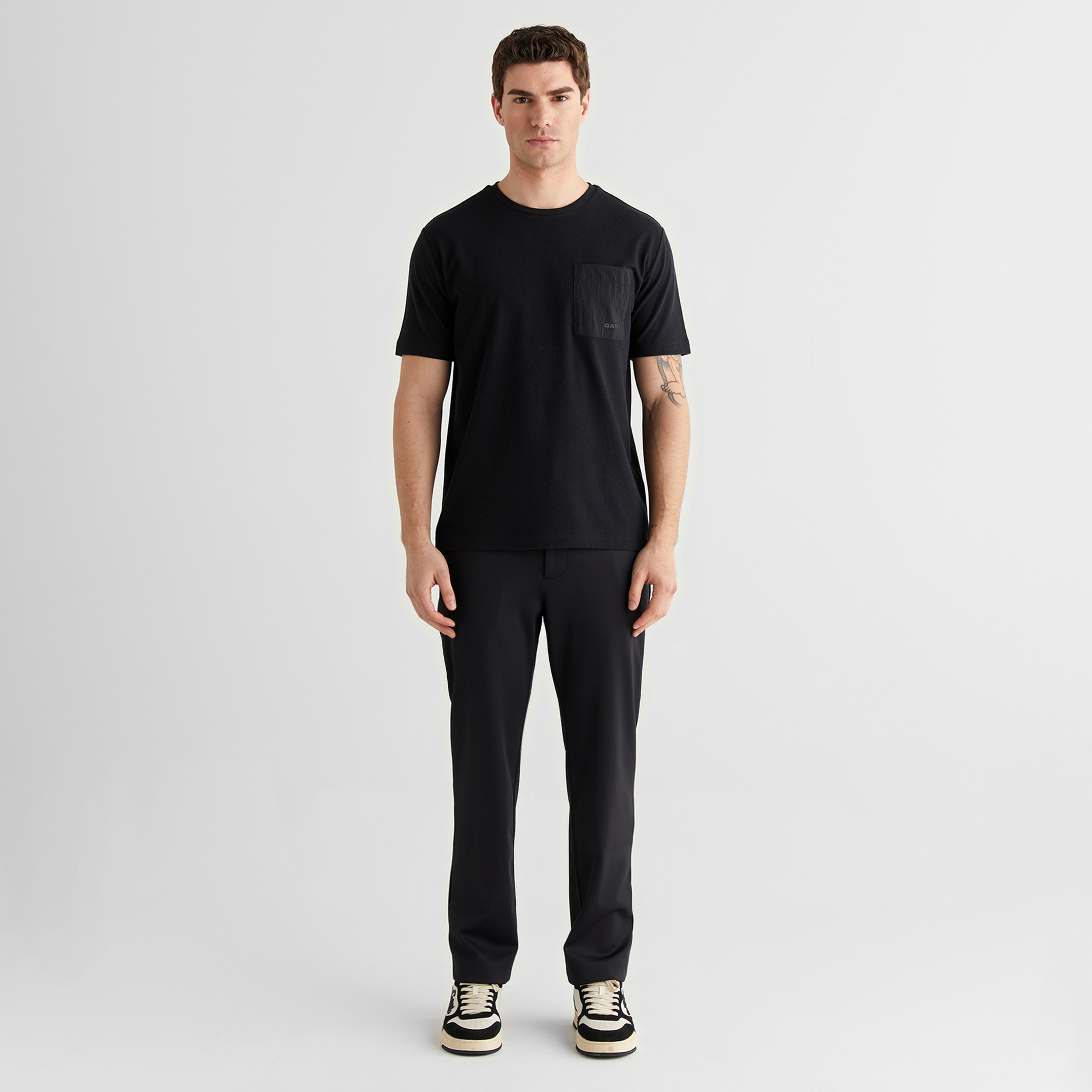GANT Erkek Siyah Kısa Kollu T-Shirt