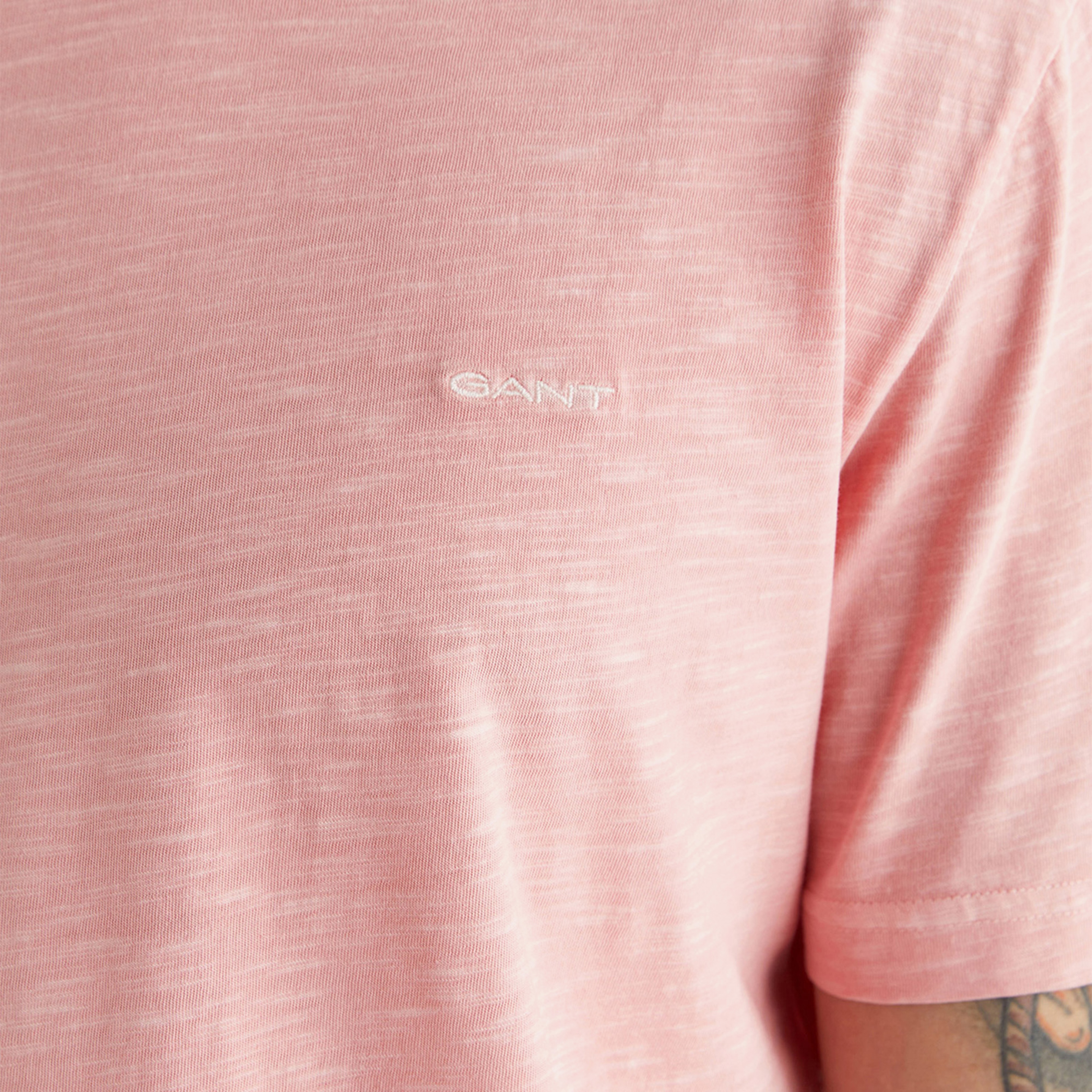 GANT Erkek Pembe Bisiklet Yaka Regular Fit T-Shirt