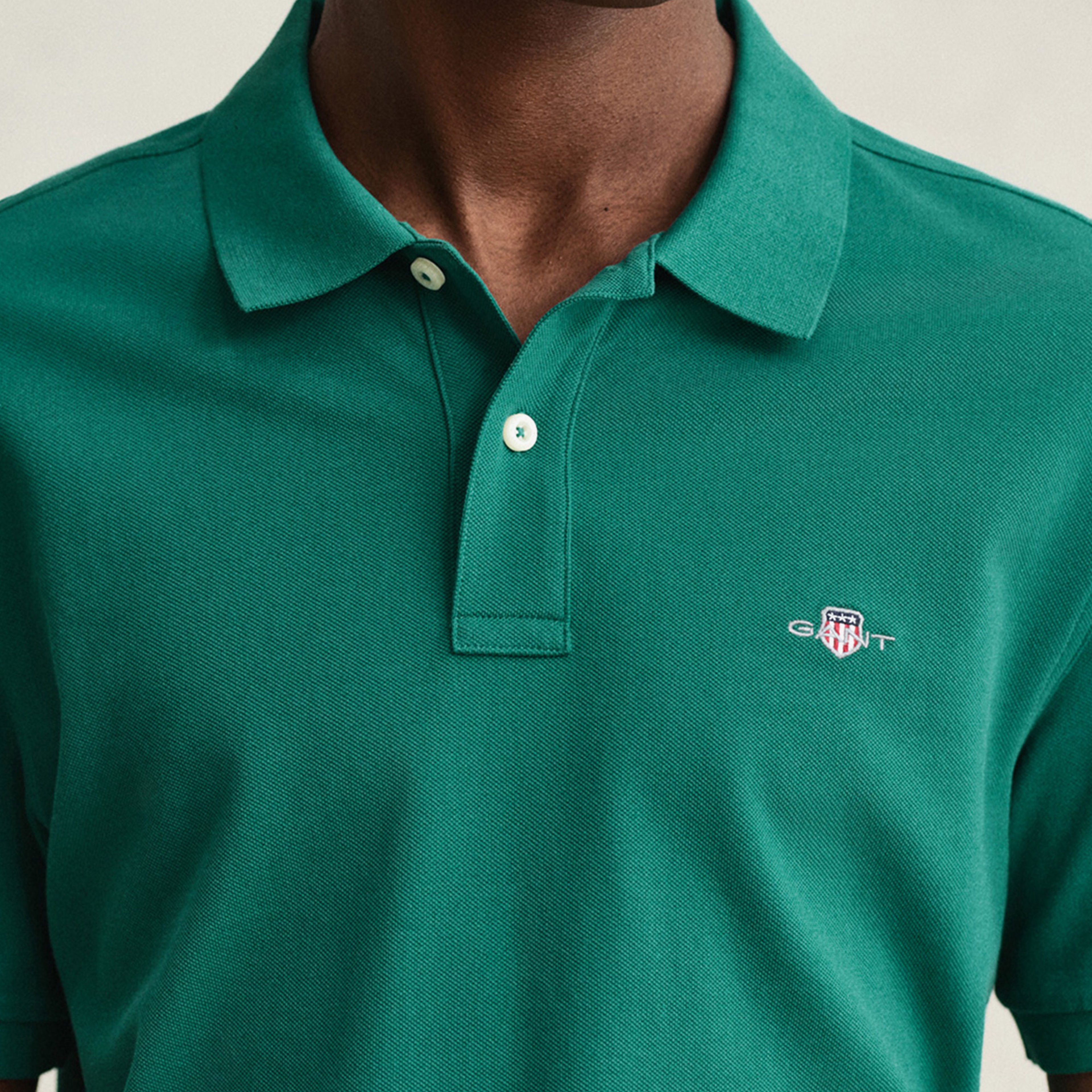GANT Erkek Yeşil Regular Fit Logolu Polo Yaka T-Shirt