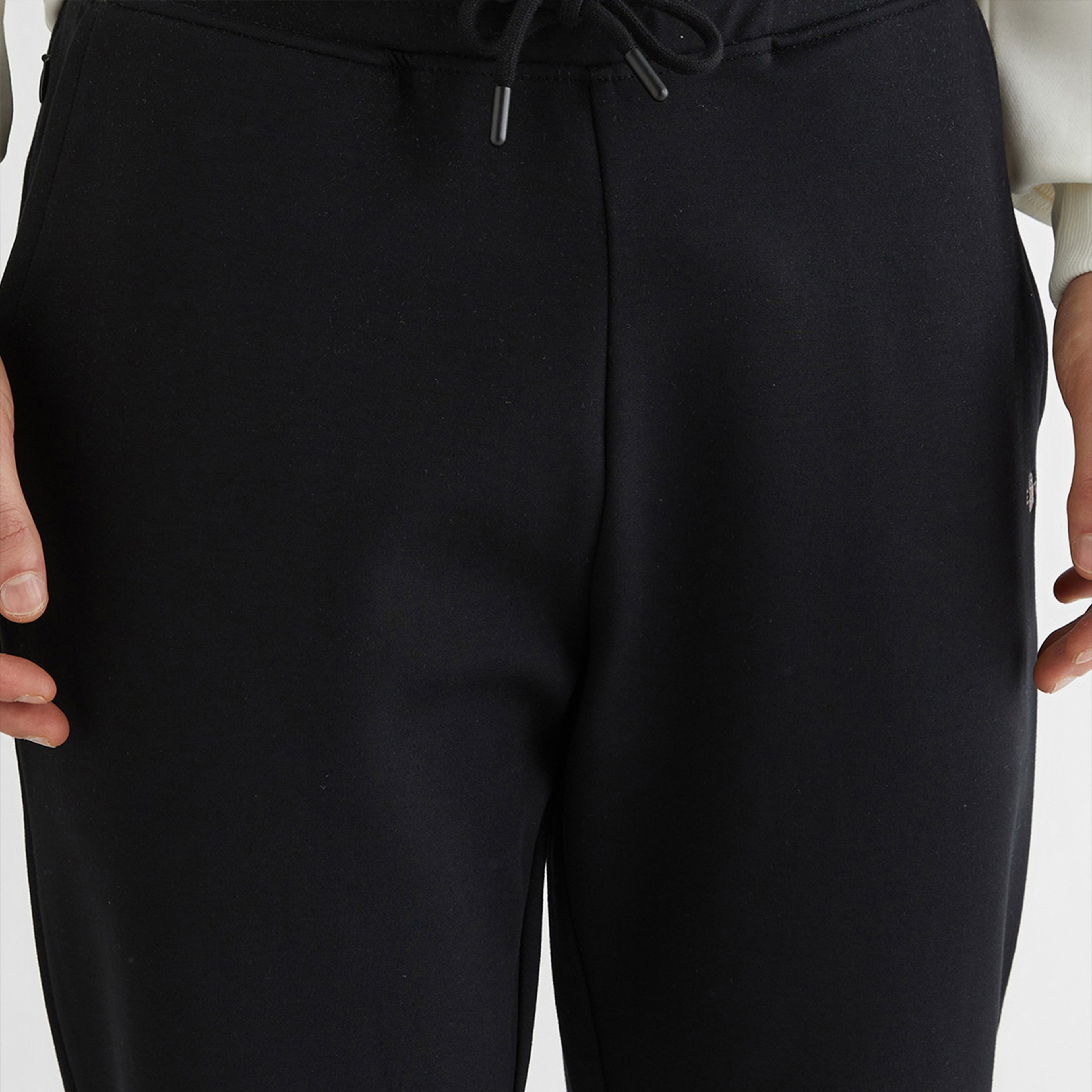 GANT Erkek Siyah Regular Fit Logolu Eşofman Altı