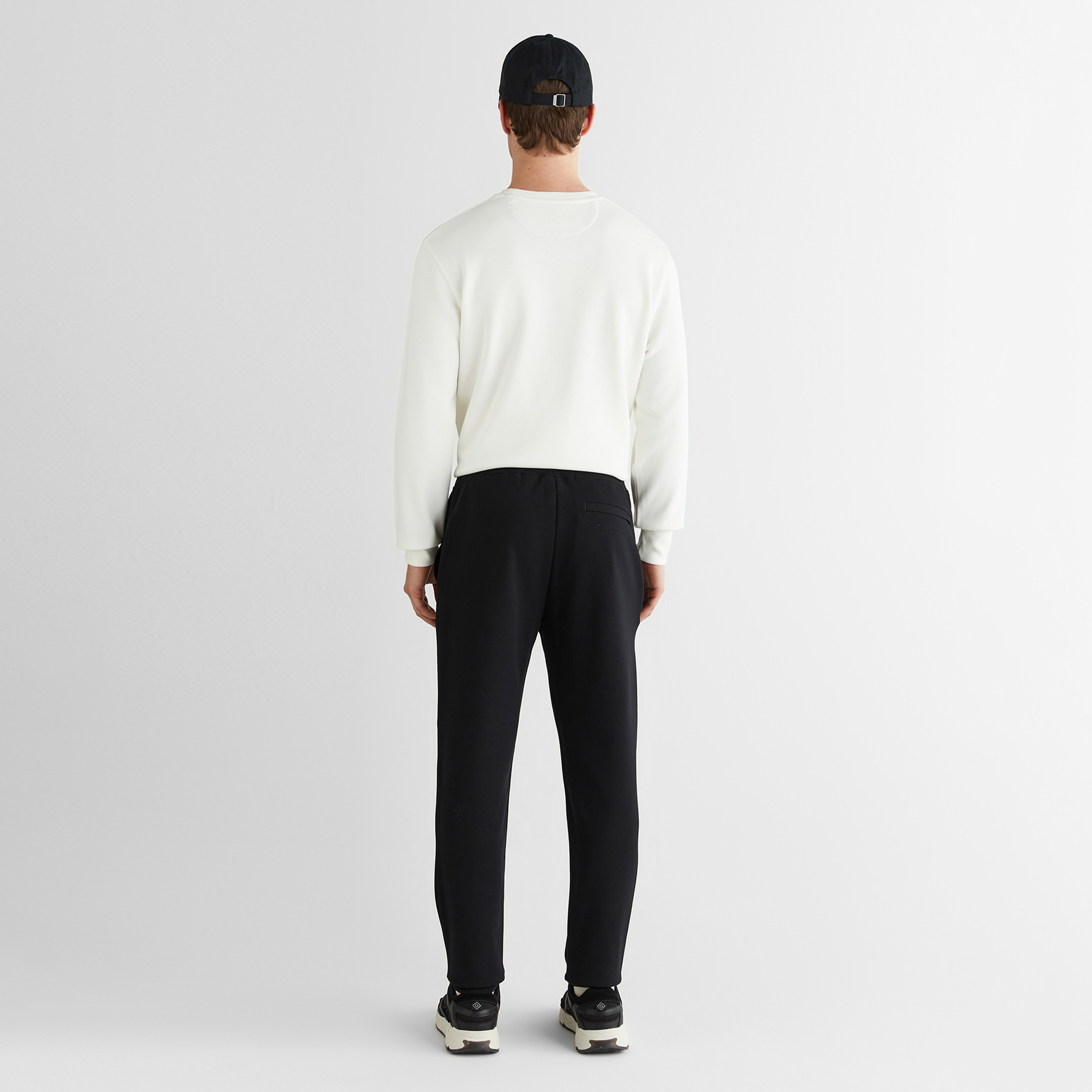GANT Erkek Siyah Regular Fit Logolu Eşofman Altı
