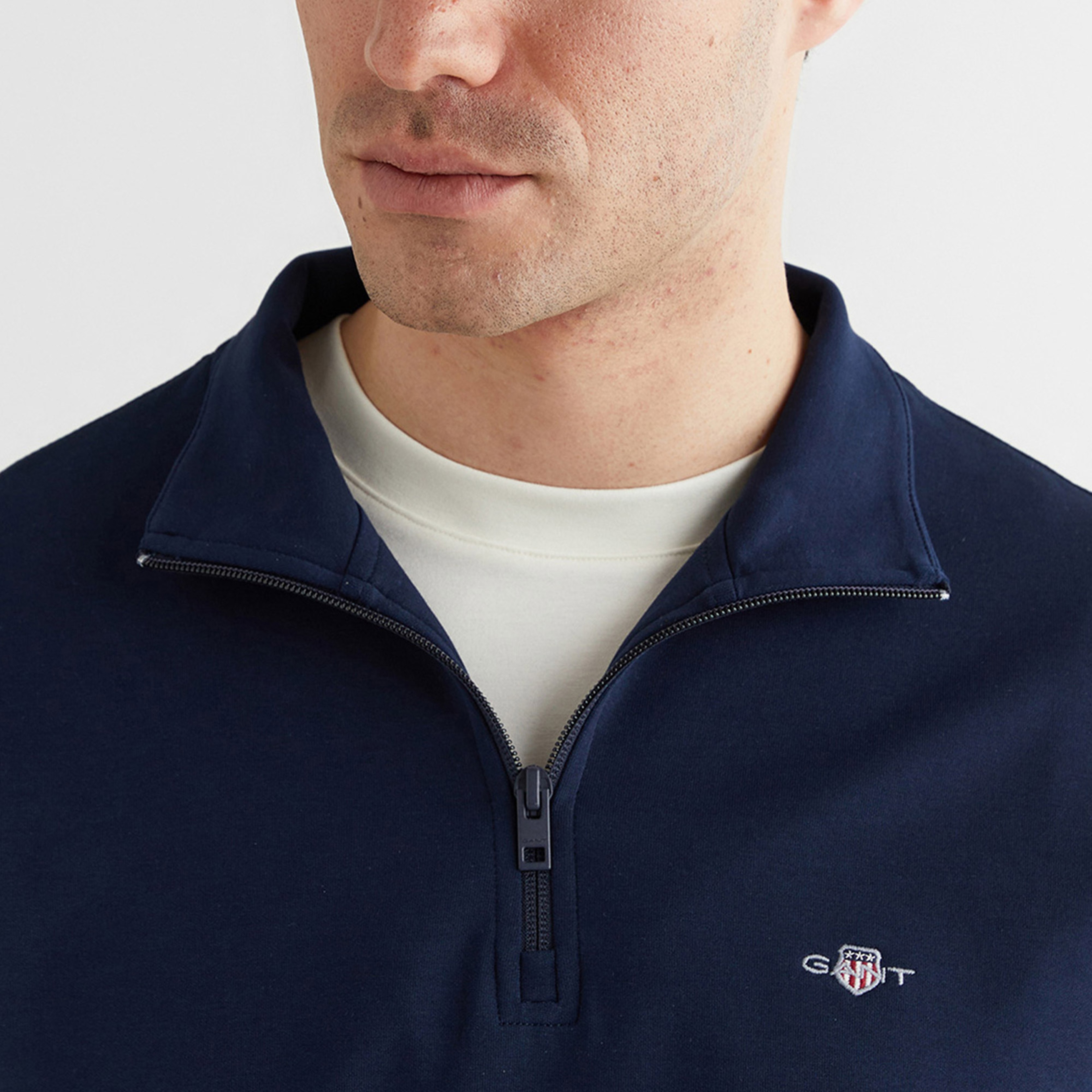 GANT Erkek Lacivert Relaxed Fit Yarım Fermuarlı Logolu Sweatshirt