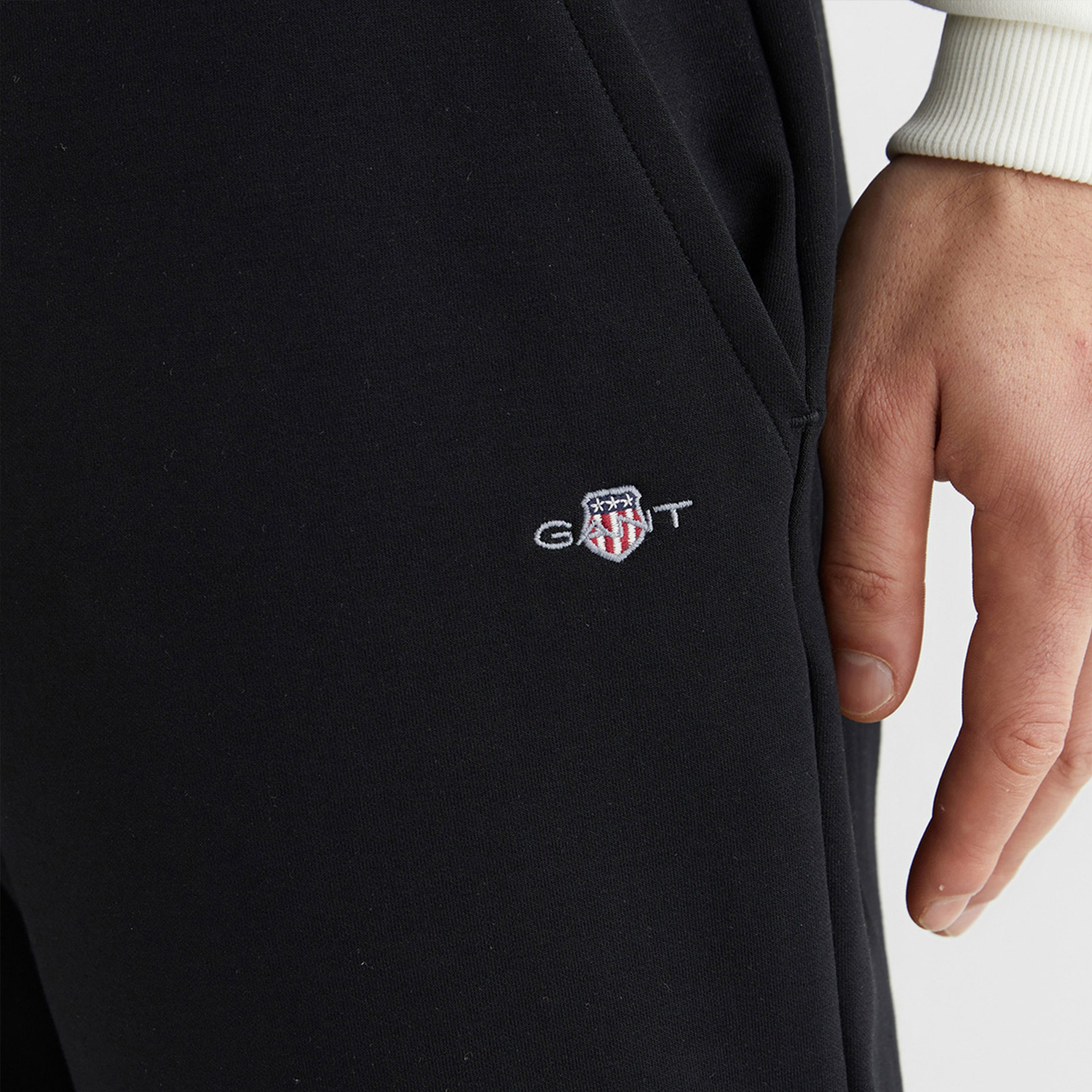 GANT Erkek Siyah Regular Fit Logolu Eşofman Altı
