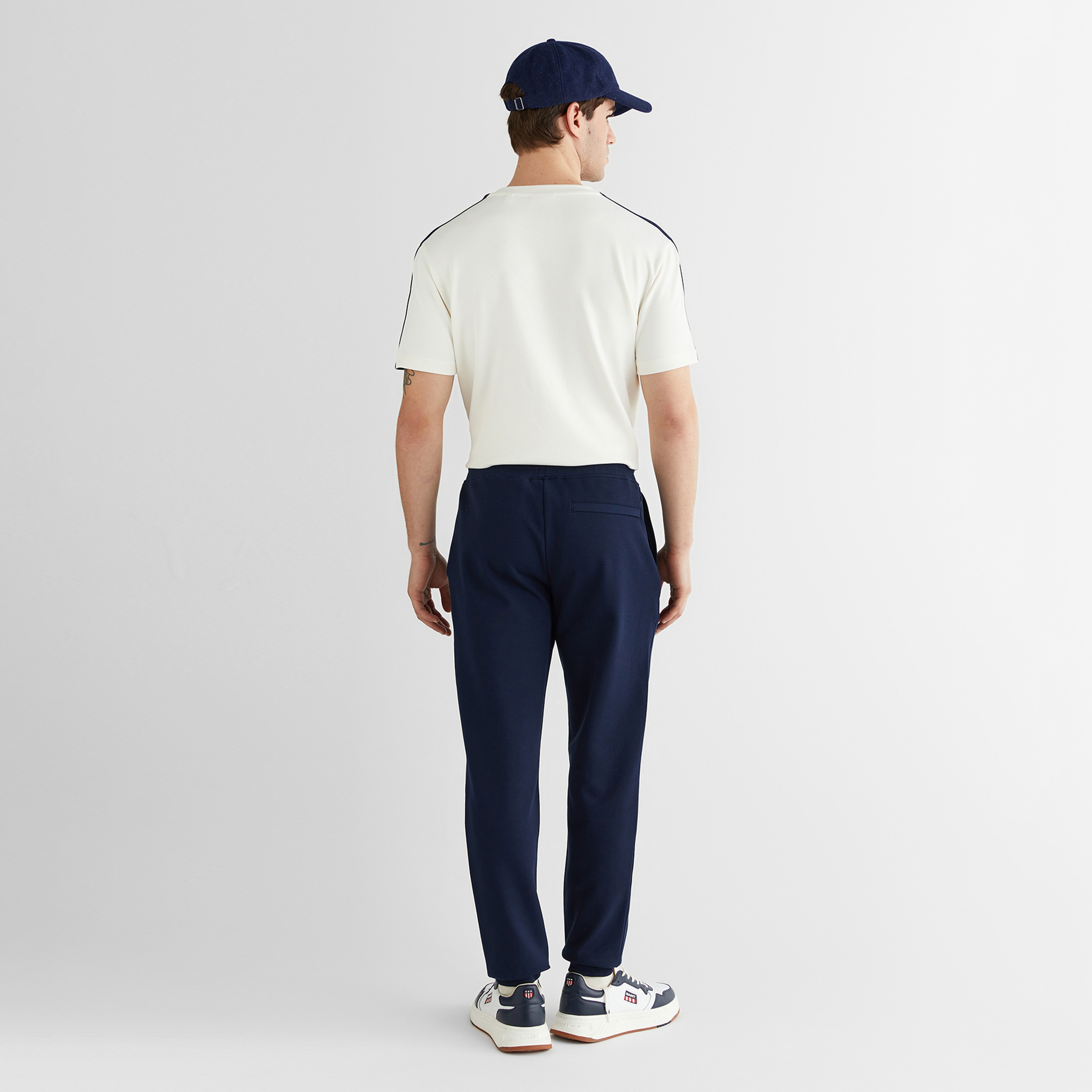 GANT Erkek Lacivert Regular Fit Logolu Eşofman Altı