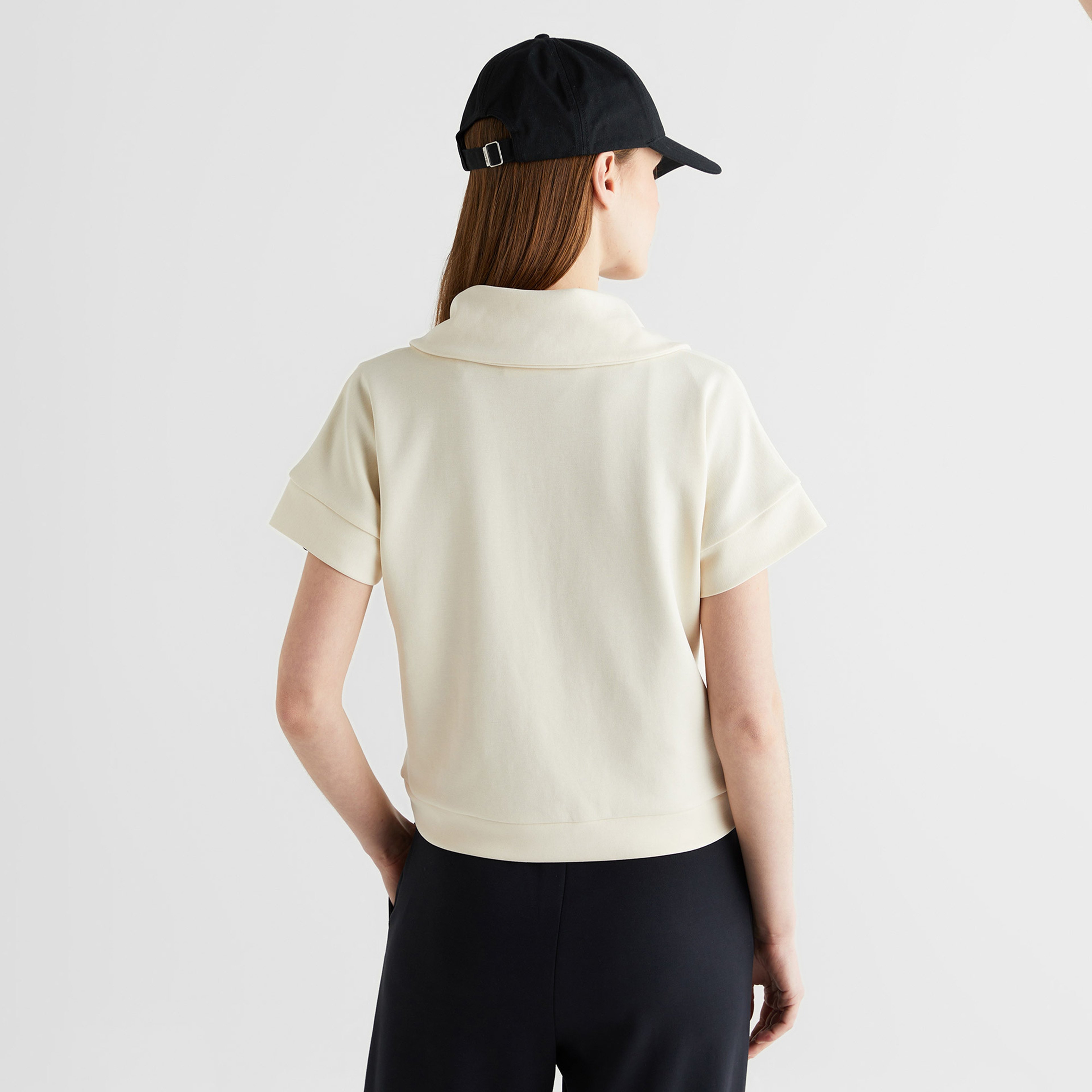 GANT Kadın Krem Relaxed Fit Yarım Fermuarlı Kısa Kollu Sweatshirt