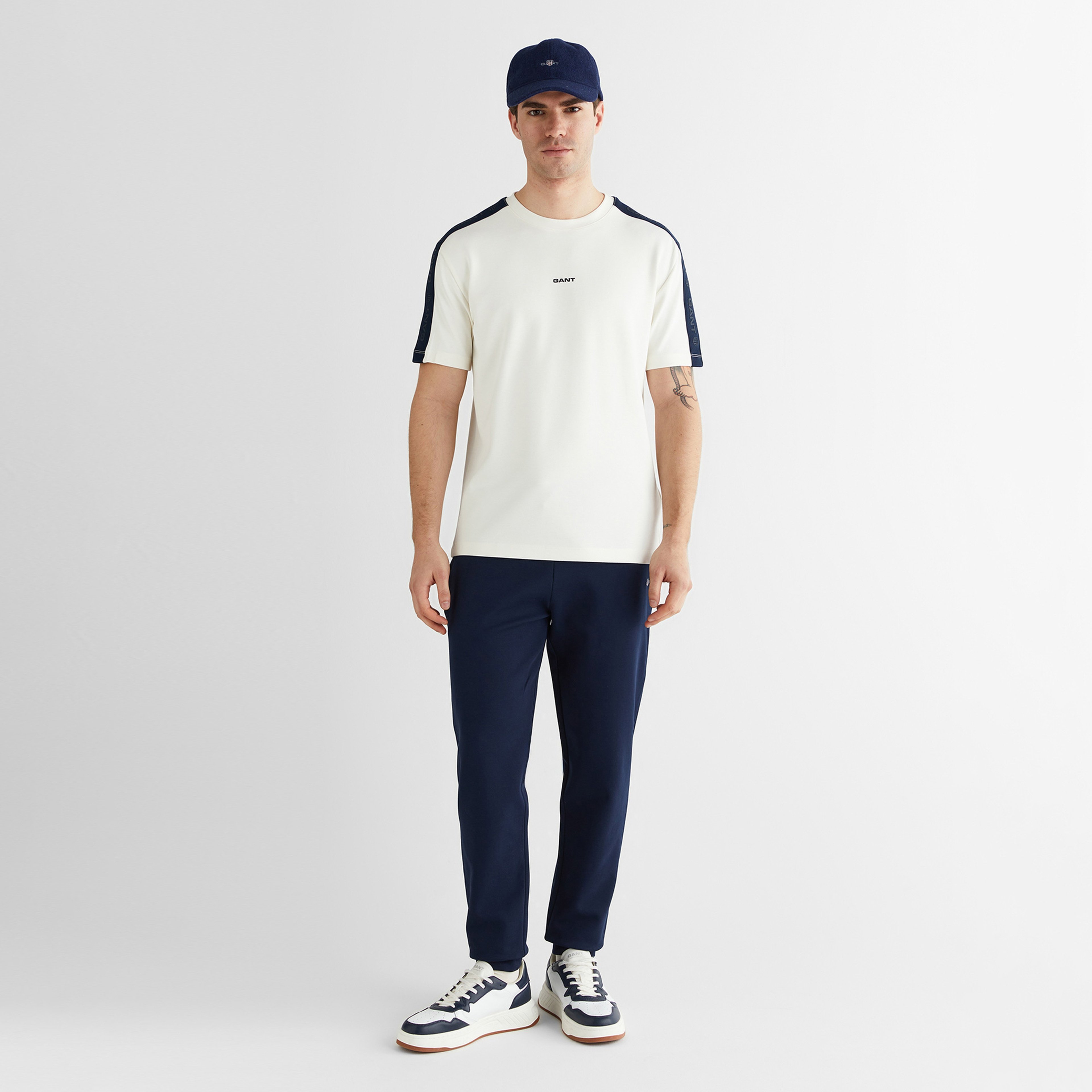 GANT Erkek Lacivert Regular Fit Logolu Eşofman Altı