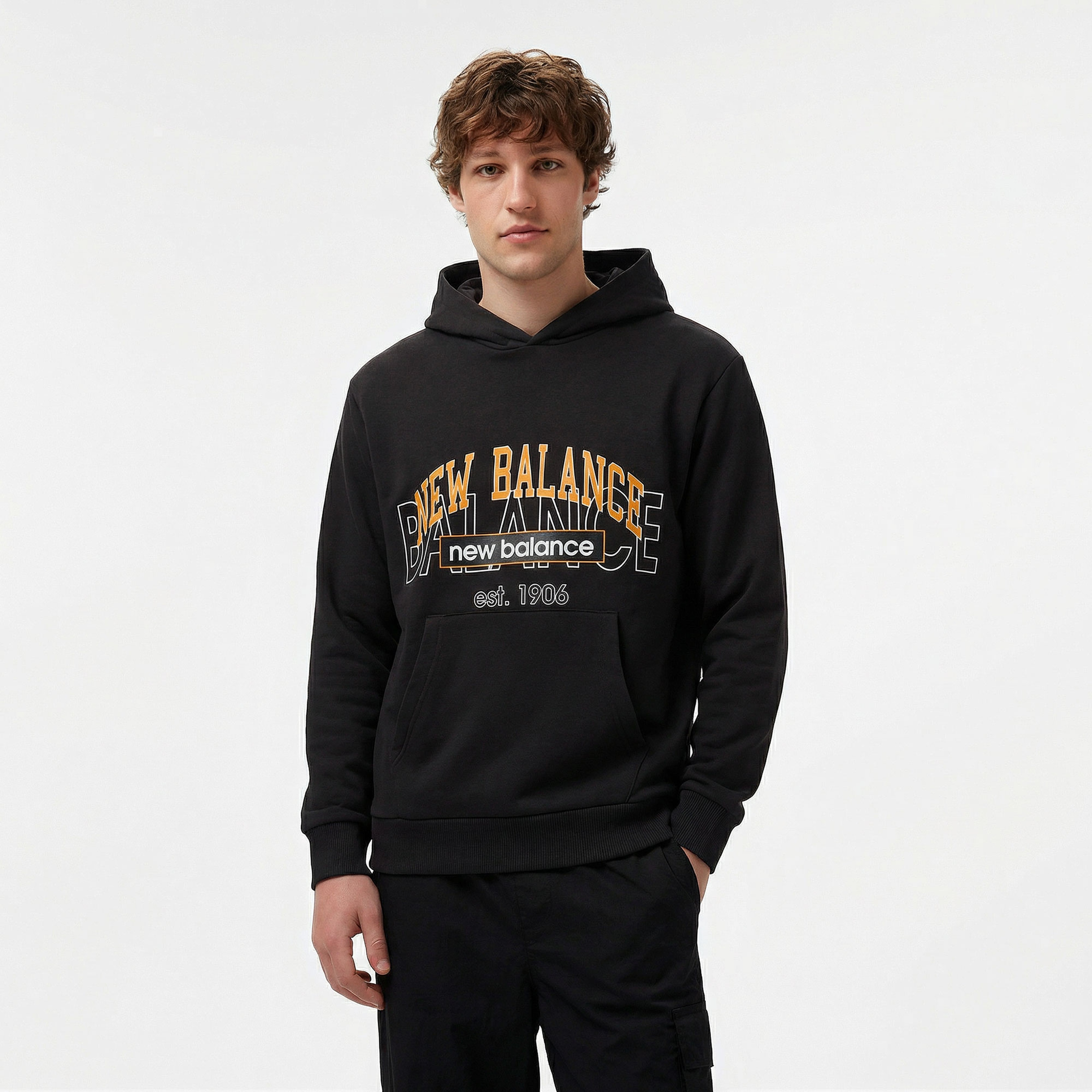 New Balance Lifestyle Erkek Siyah Hoodie