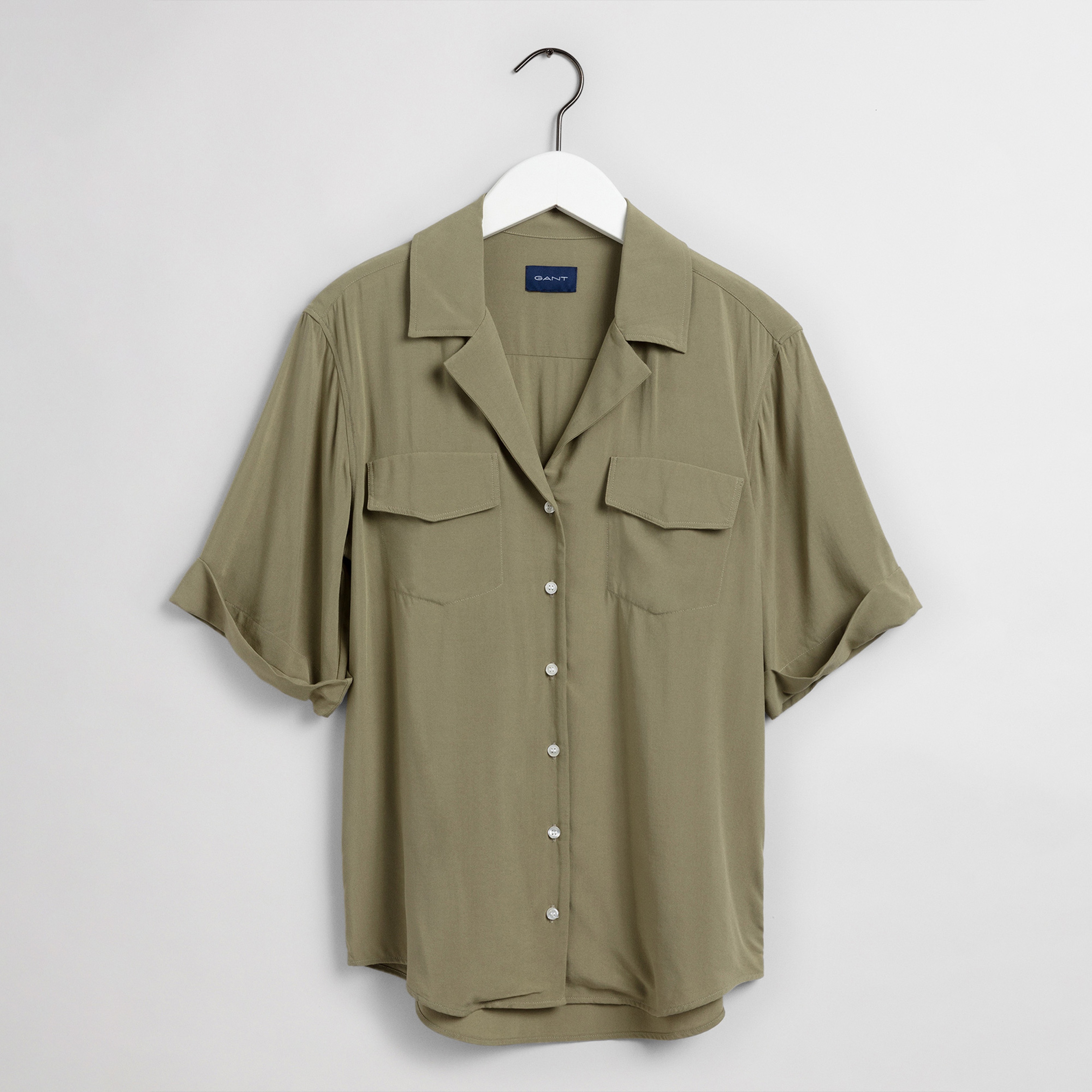 GANT Kadın Yeşil Relaxed Fit Klasik Yaka Lightweight Safari Gömlek