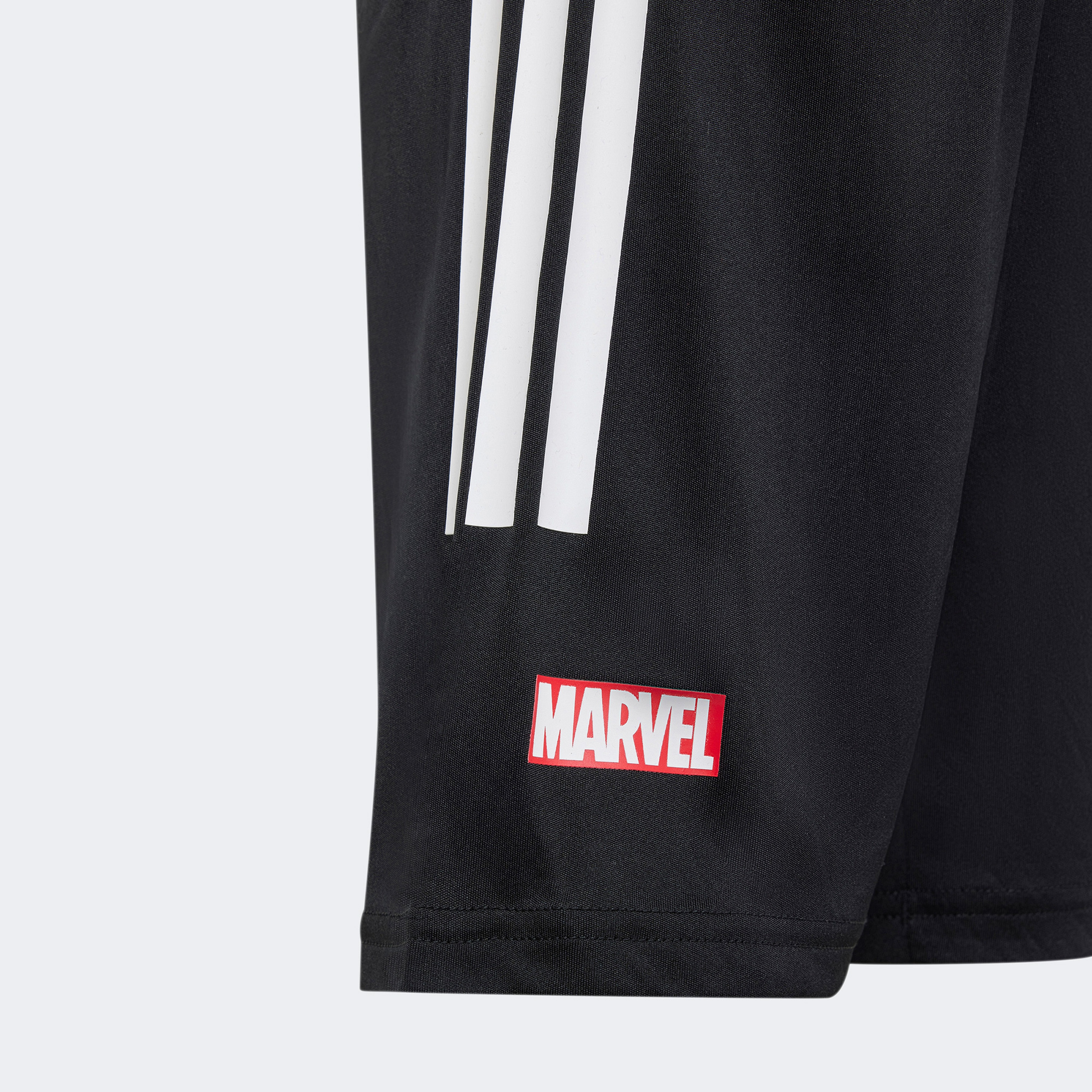 adidas X Marvel Ironman Çocuk Kırmızı/Siyah Şort Takımı