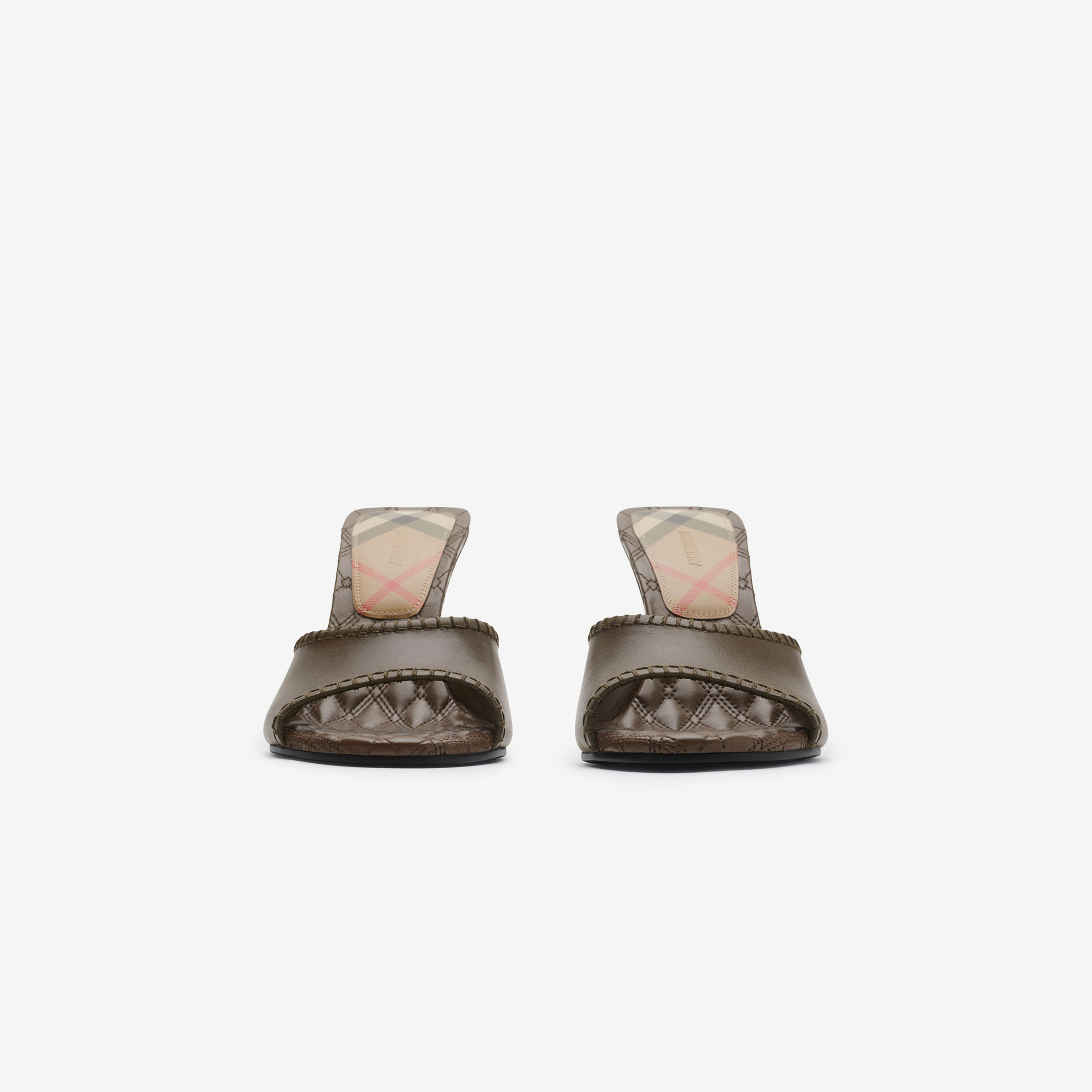 Burberry Kadın Kahverengi Ayakkabı