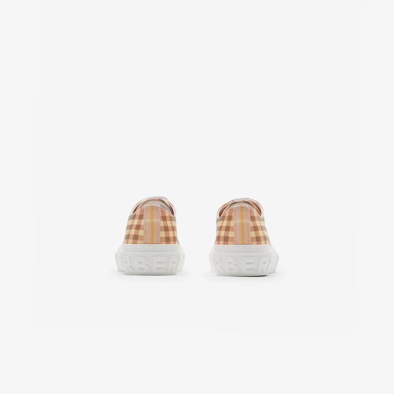 Burberry Kadın Bej Ayakkabı