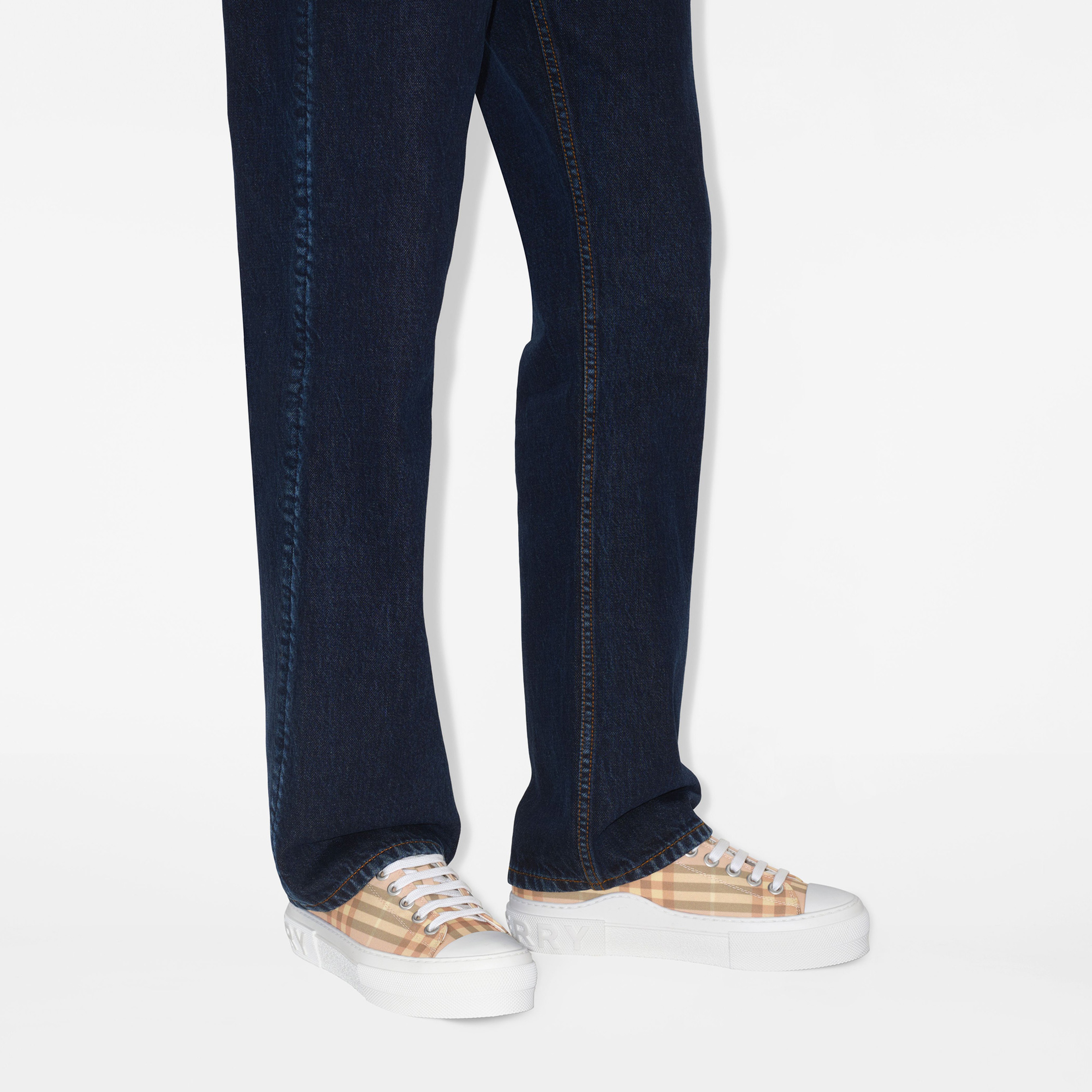 Burberry Kadın Bej Ayakkabı