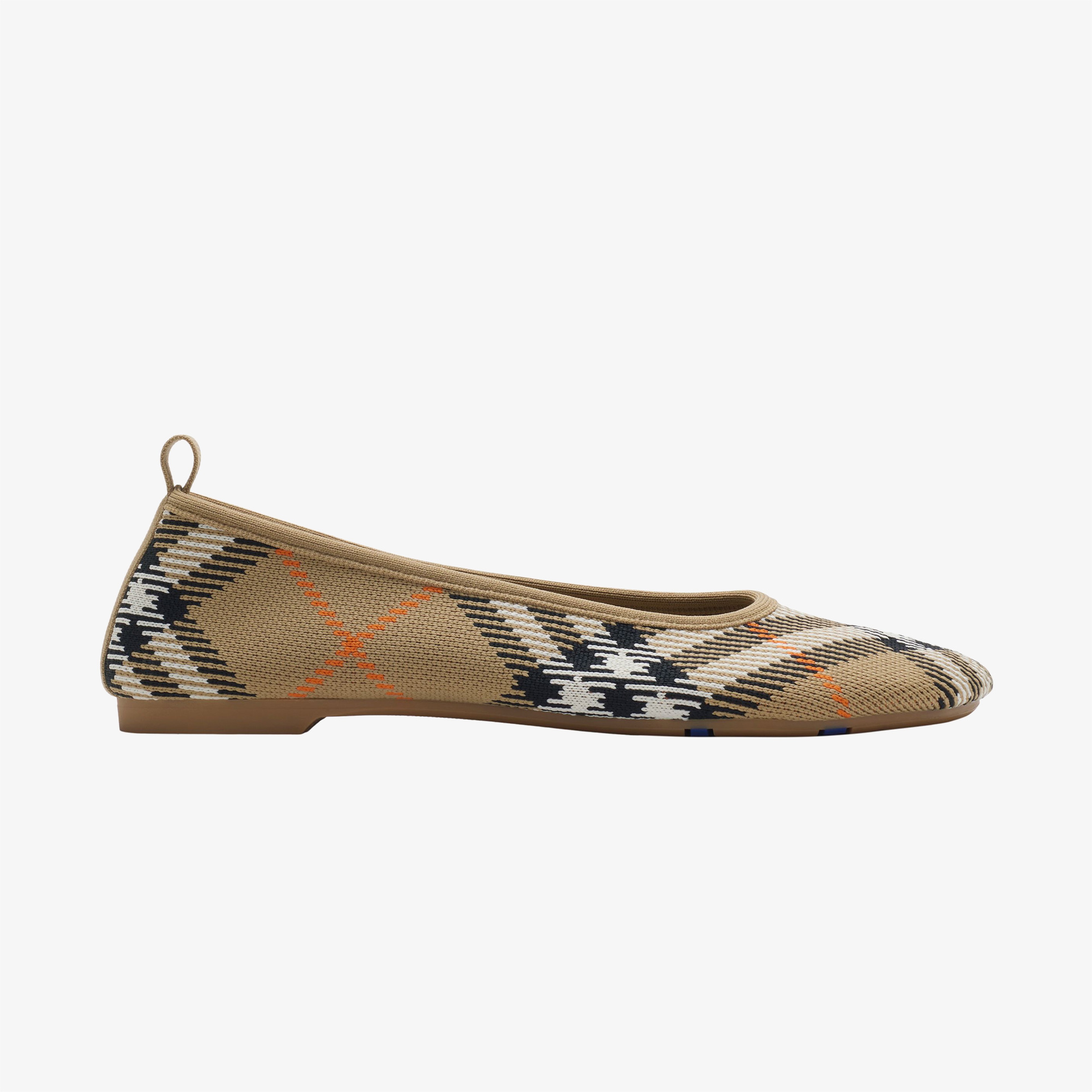 Burberry Kadın Bej Ayakkabı