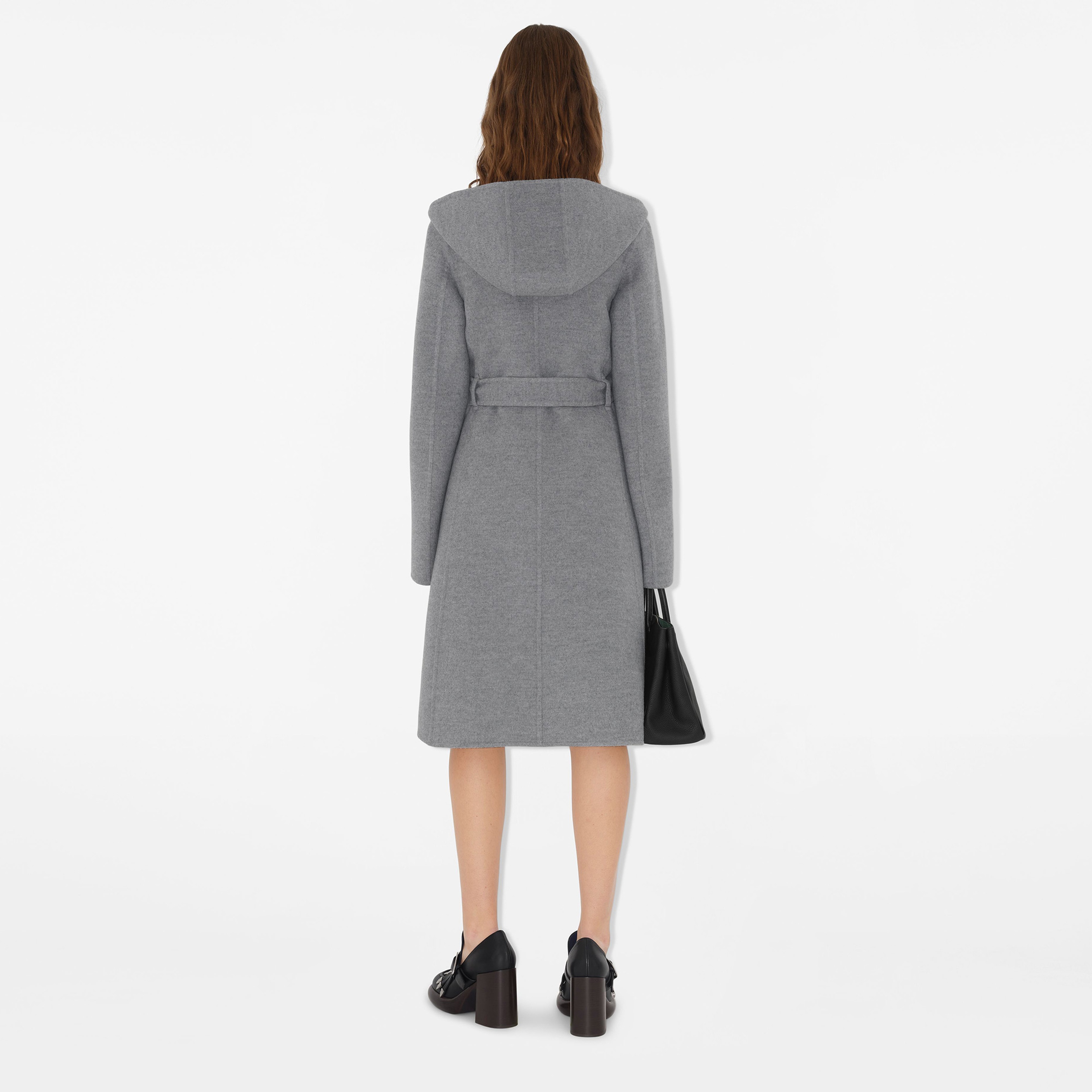 Burberry Kadın Gri Kaban