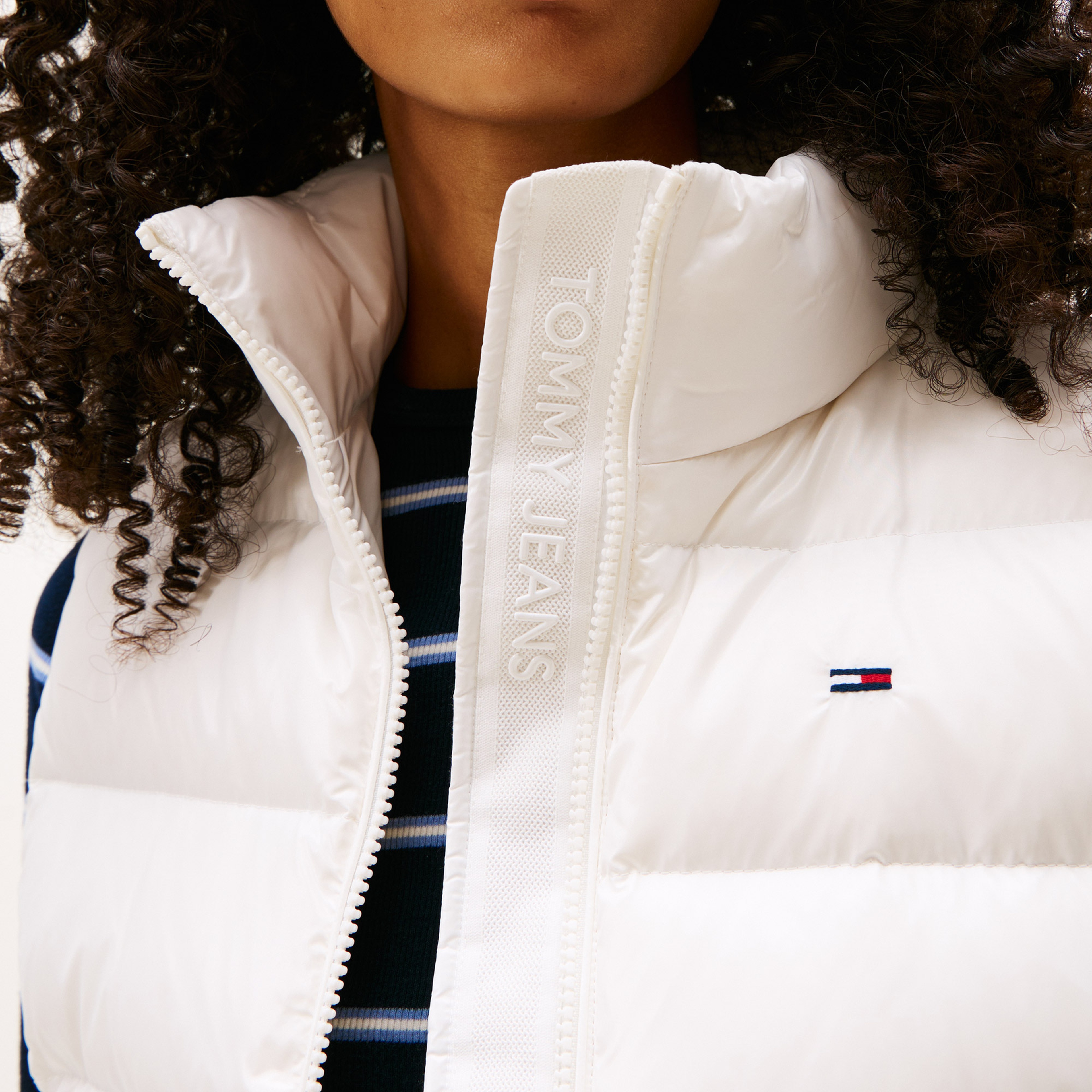 Tommy Jeans Slim Zip Print Down Kadın Beyaz Yelek