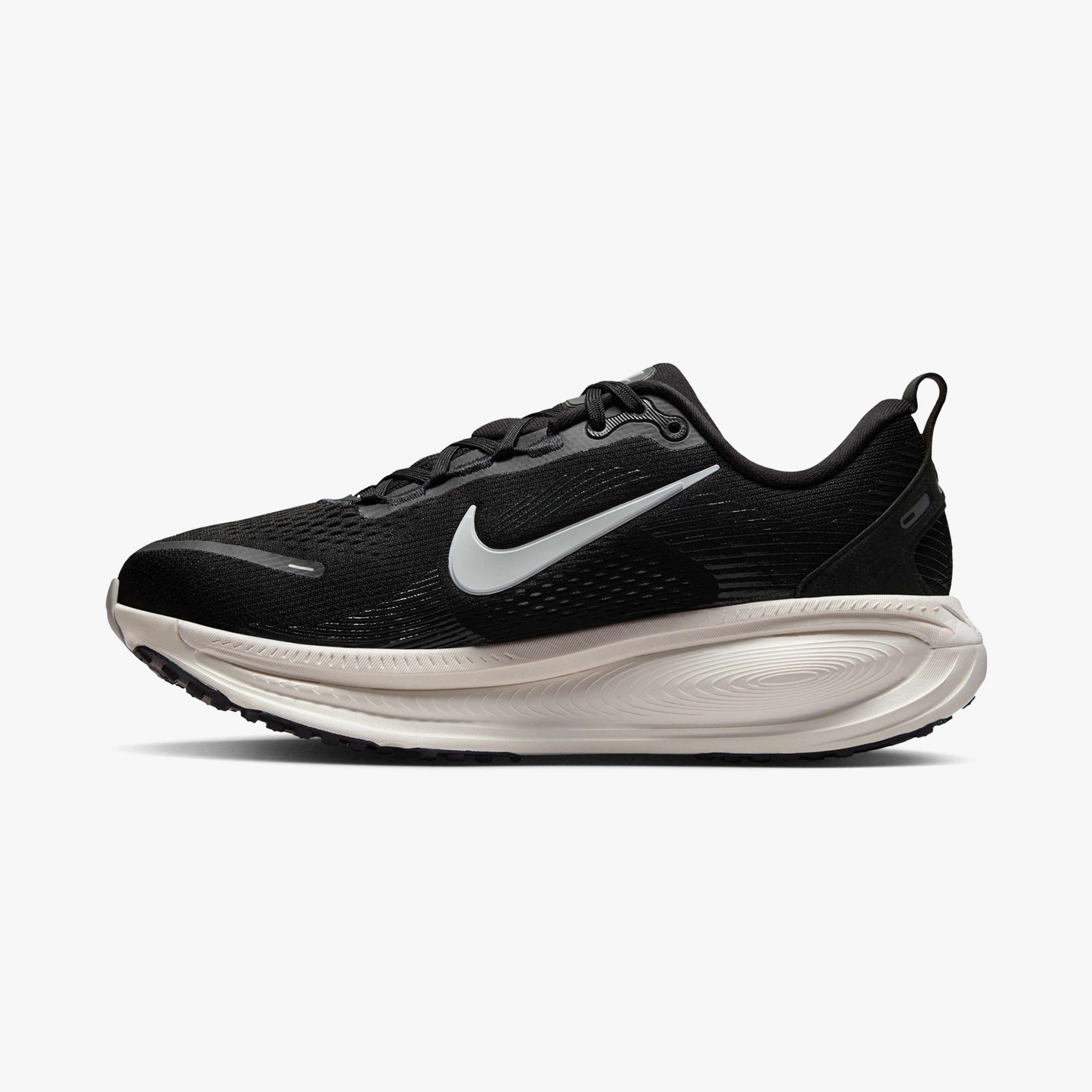 Nike Vomero 18 Kadın Siyah Koşu Ayakkabısı