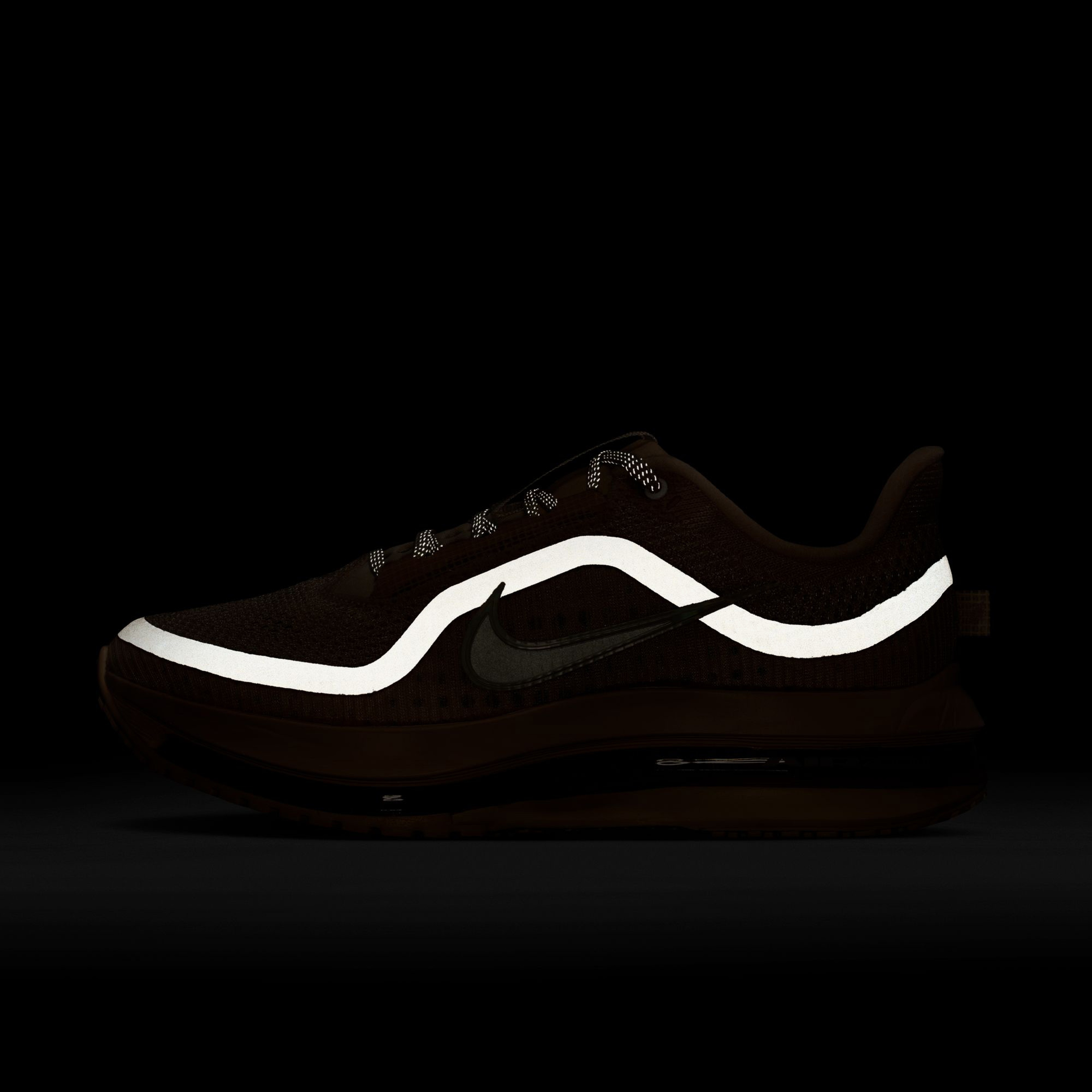 Nike Pegasus Premium Kadın Turuncu Koşu Ayakkabısı