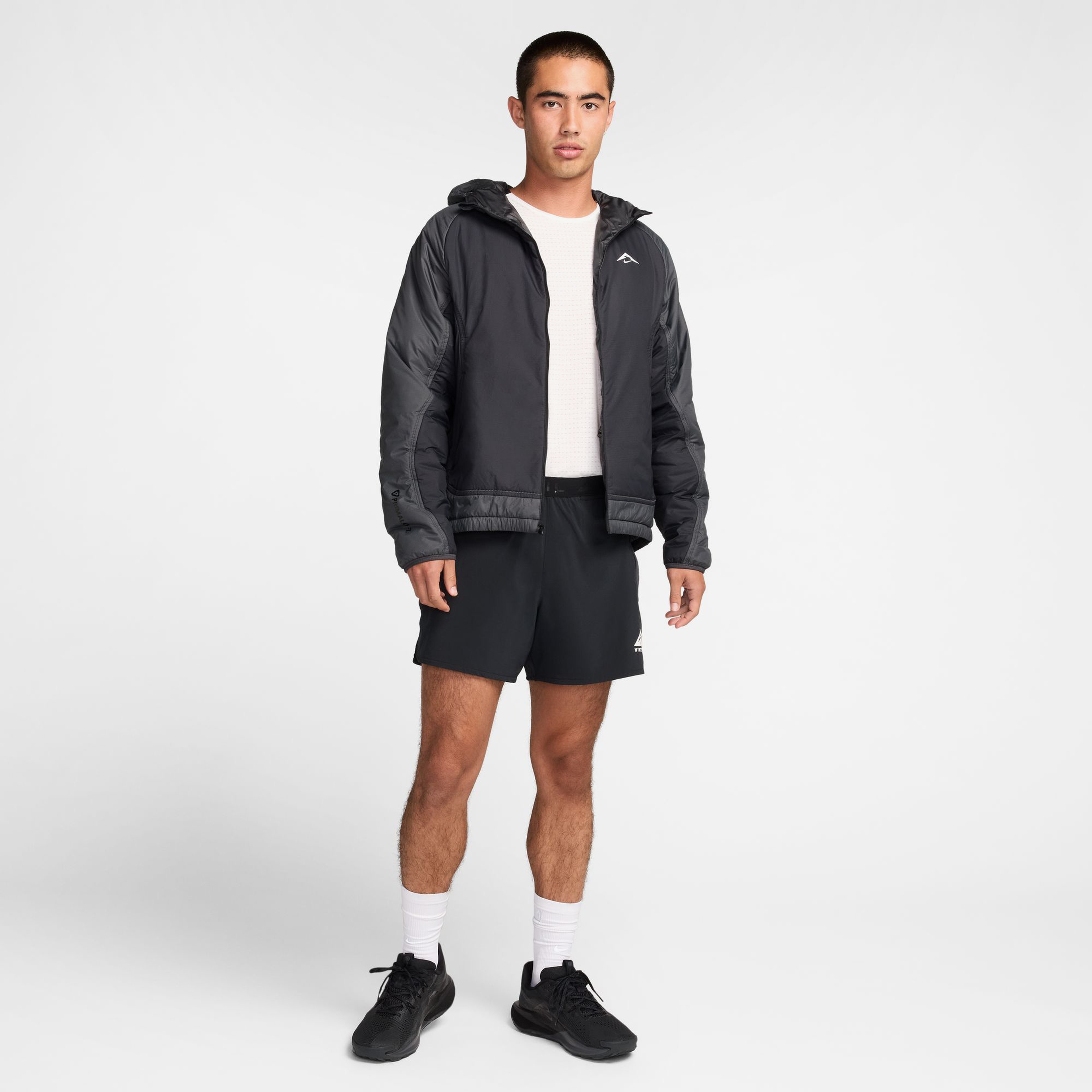 Nike Trail PrimaLoft Erkek Siyah Koşu Ceketi