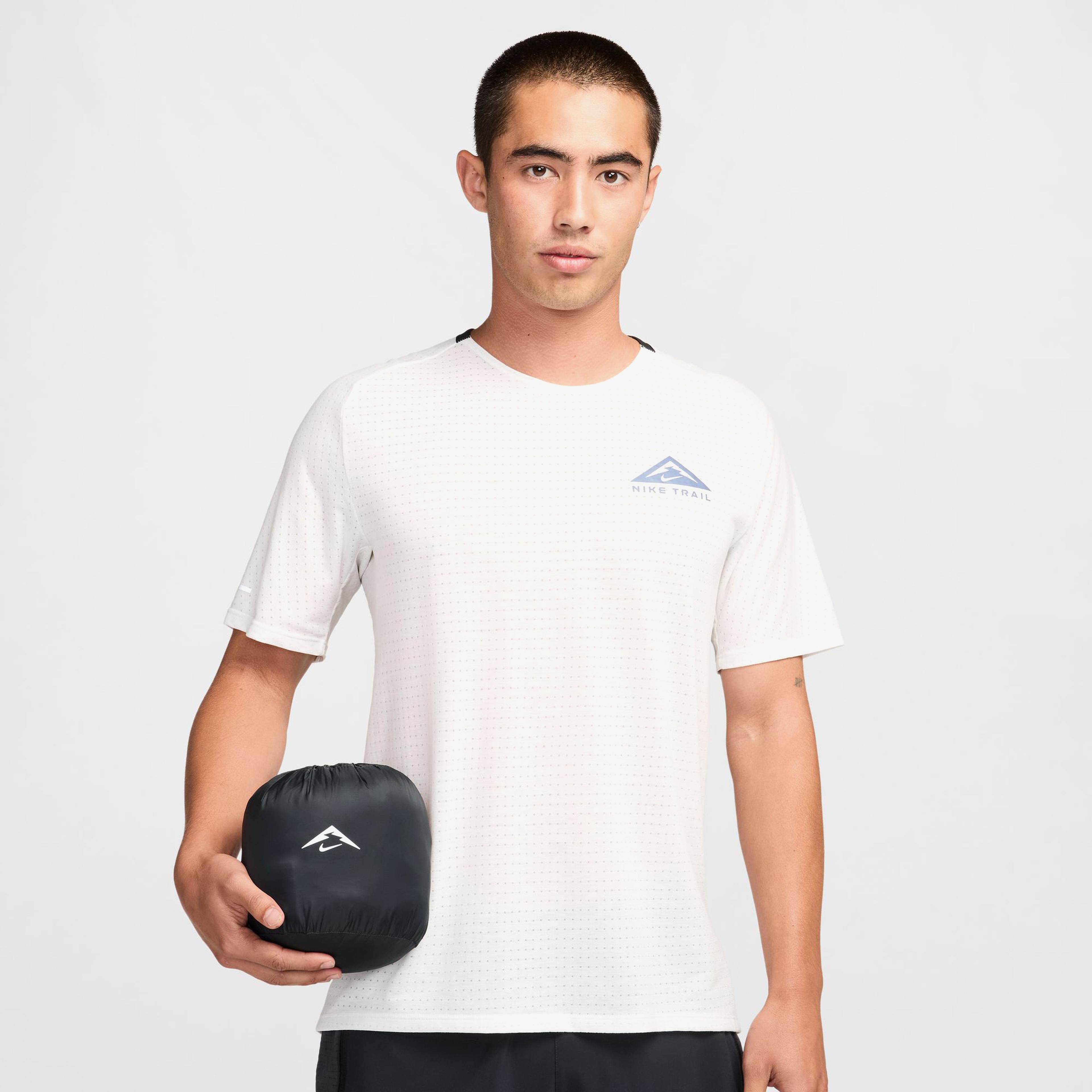 Nike Trail PrimaLoft Erkek Siyah Koşu Ceketi