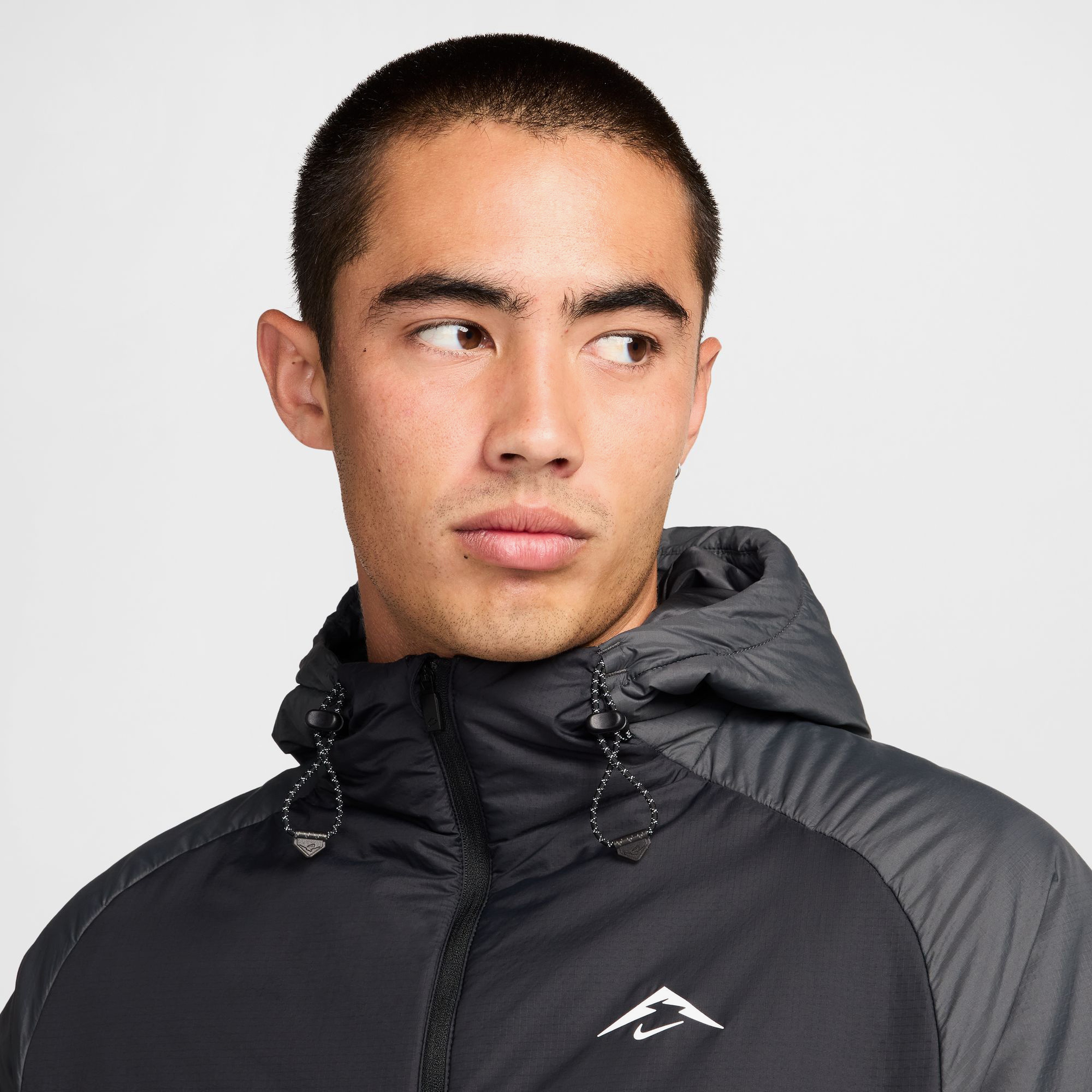 Nike Trail PrimaLoft Erkek Siyah Koşu Ceketi