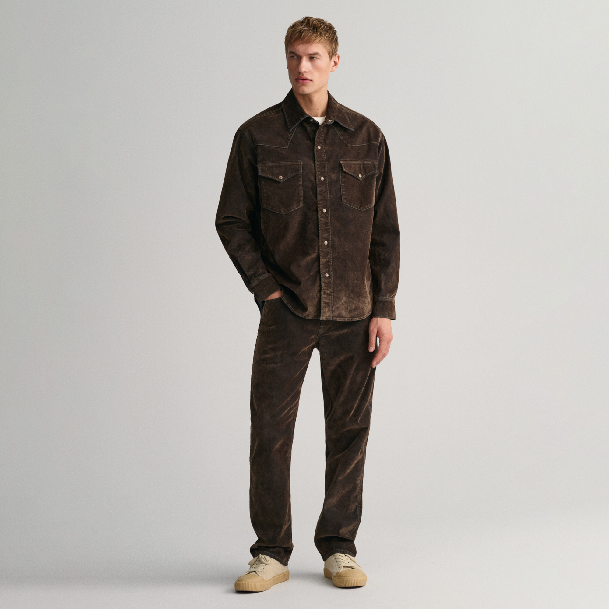 GANT Erkek Kahverengi Oversize Fit Klasik Yaka Gömlek