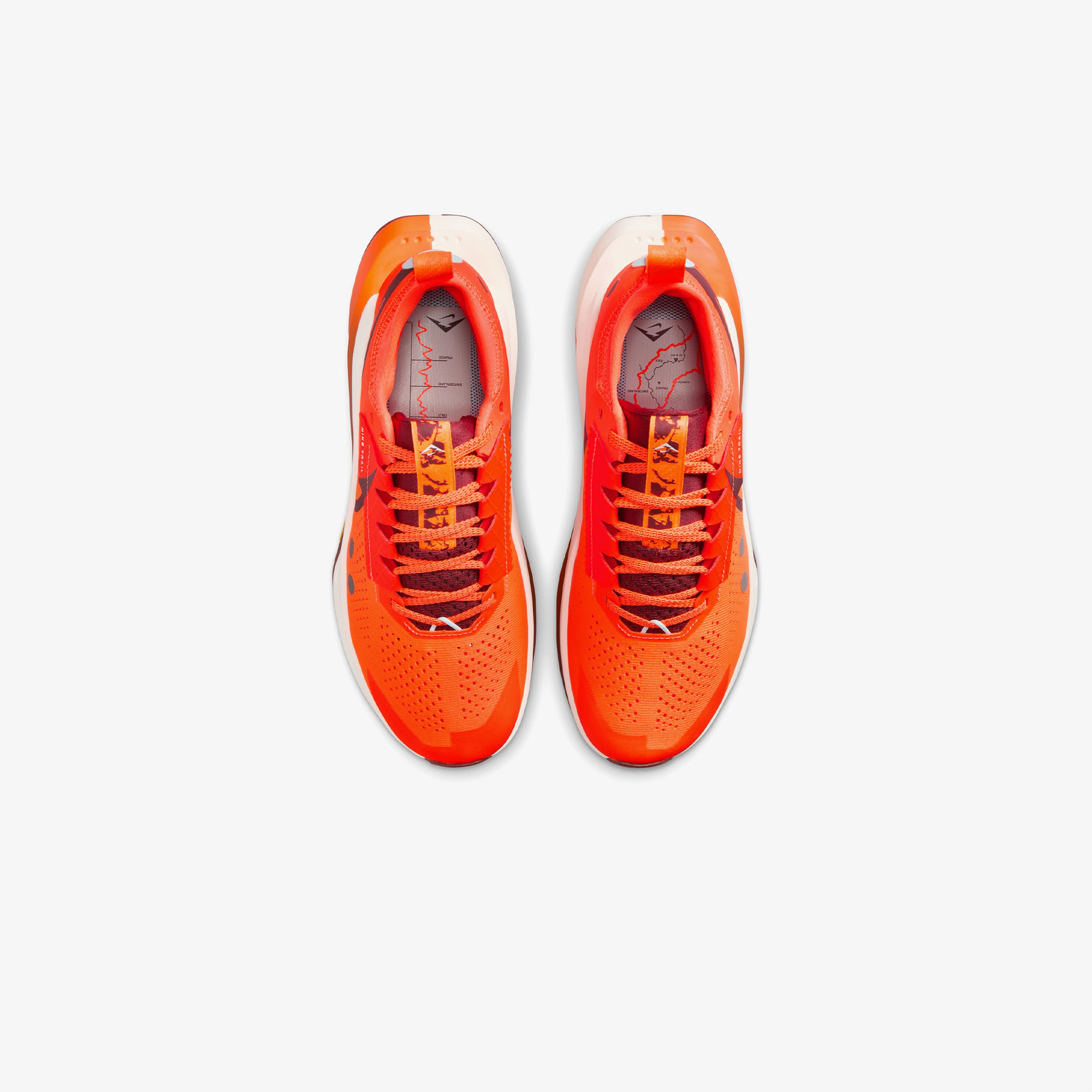 Nike Zoomx Zegama Trail 2 Kadın Turuncu Koşu Ayakkabısı