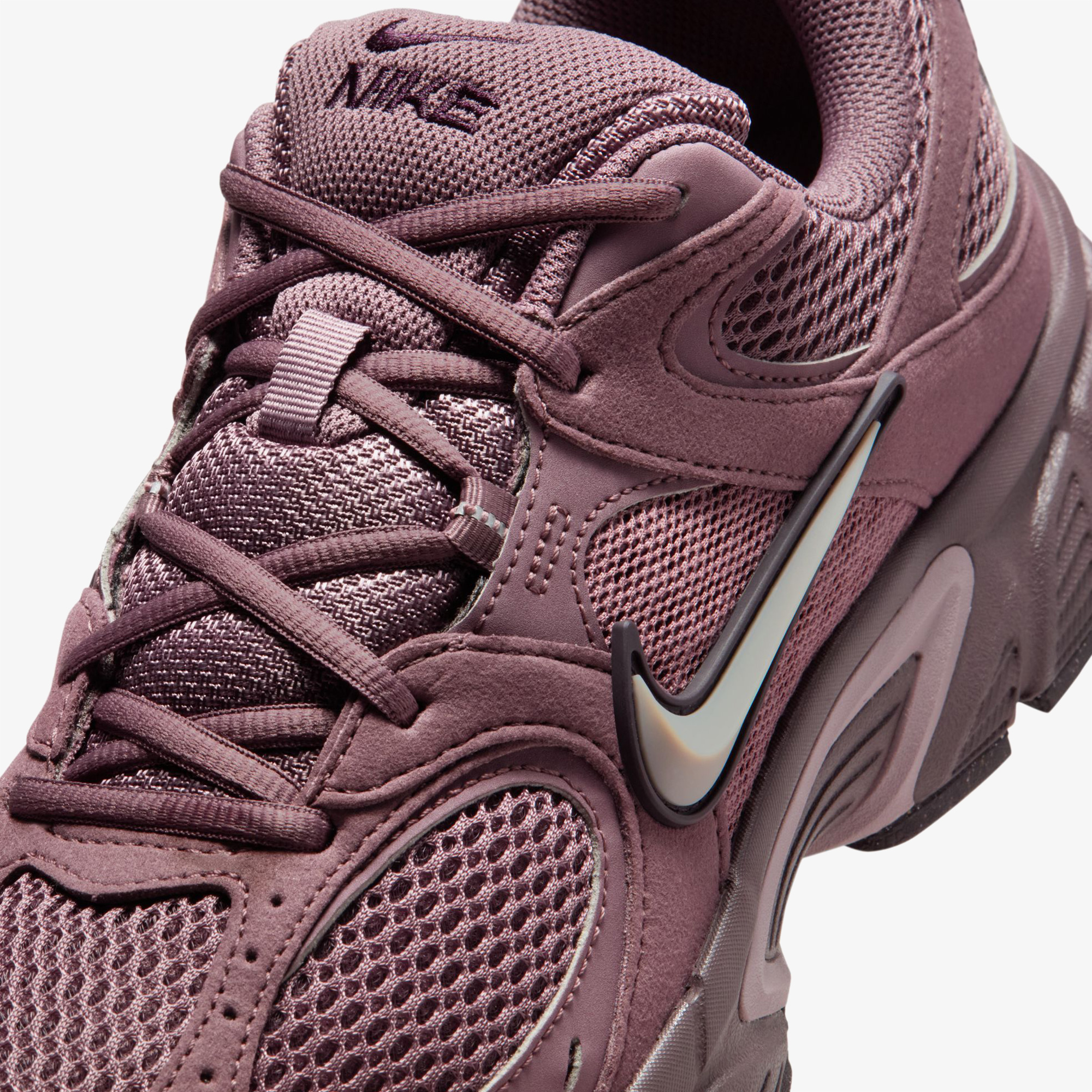 Nike V5 RNR Erkek Mor Spor Ayakkabı