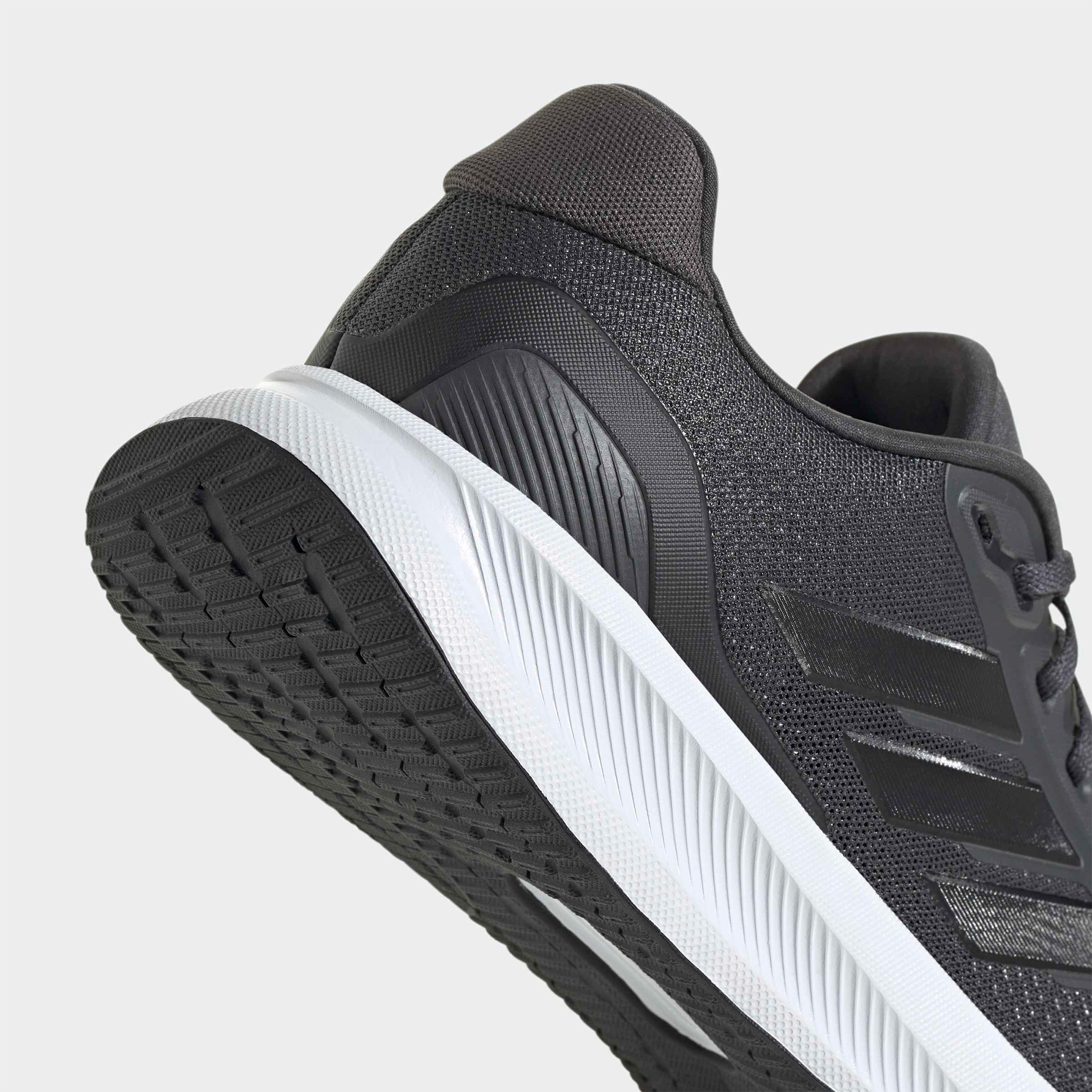 adidas Runfalcon 5 Erkek Gri Koşu Ayakkabısı