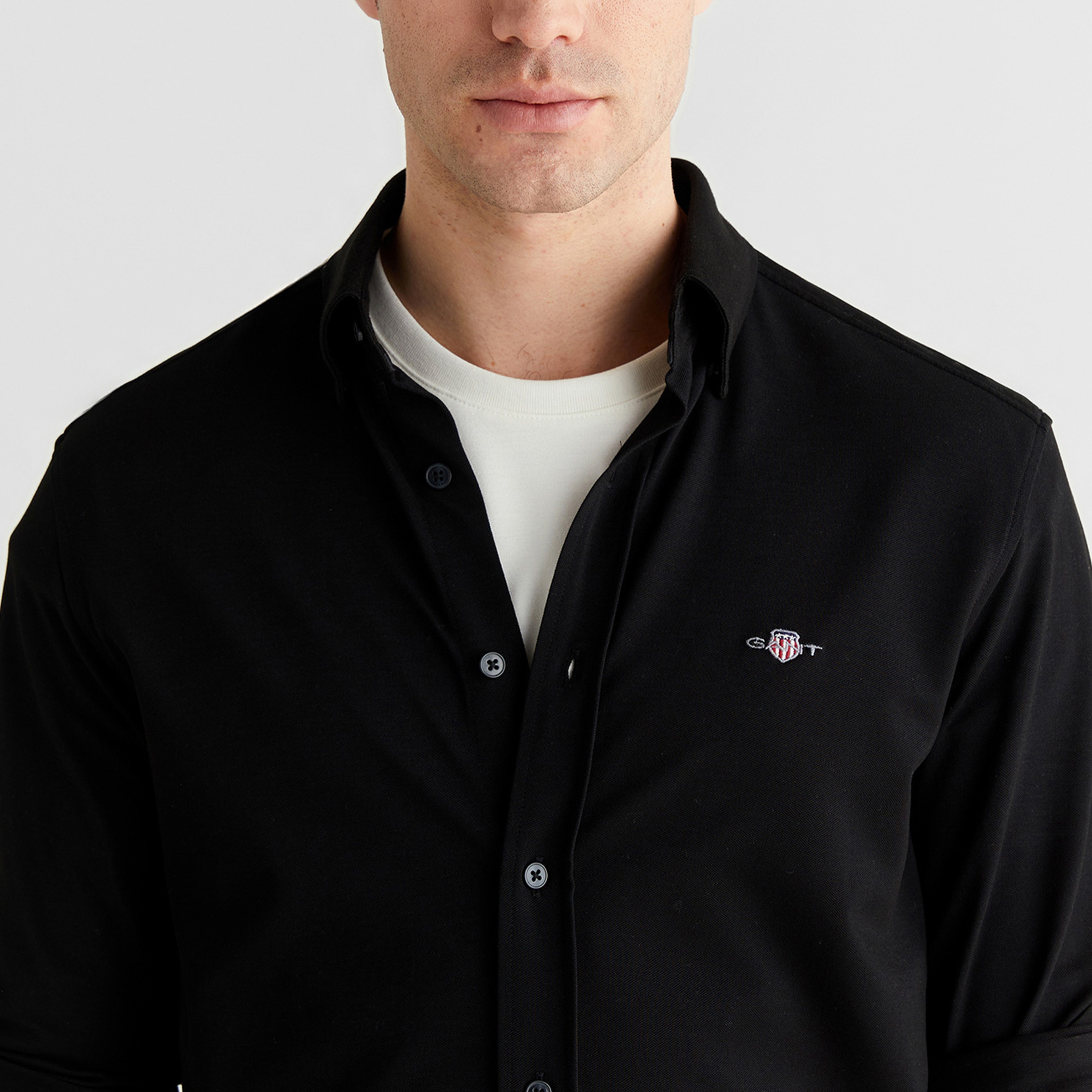GANT Erkek Siyah Regular Fit Gömlek Yaka Gömlek