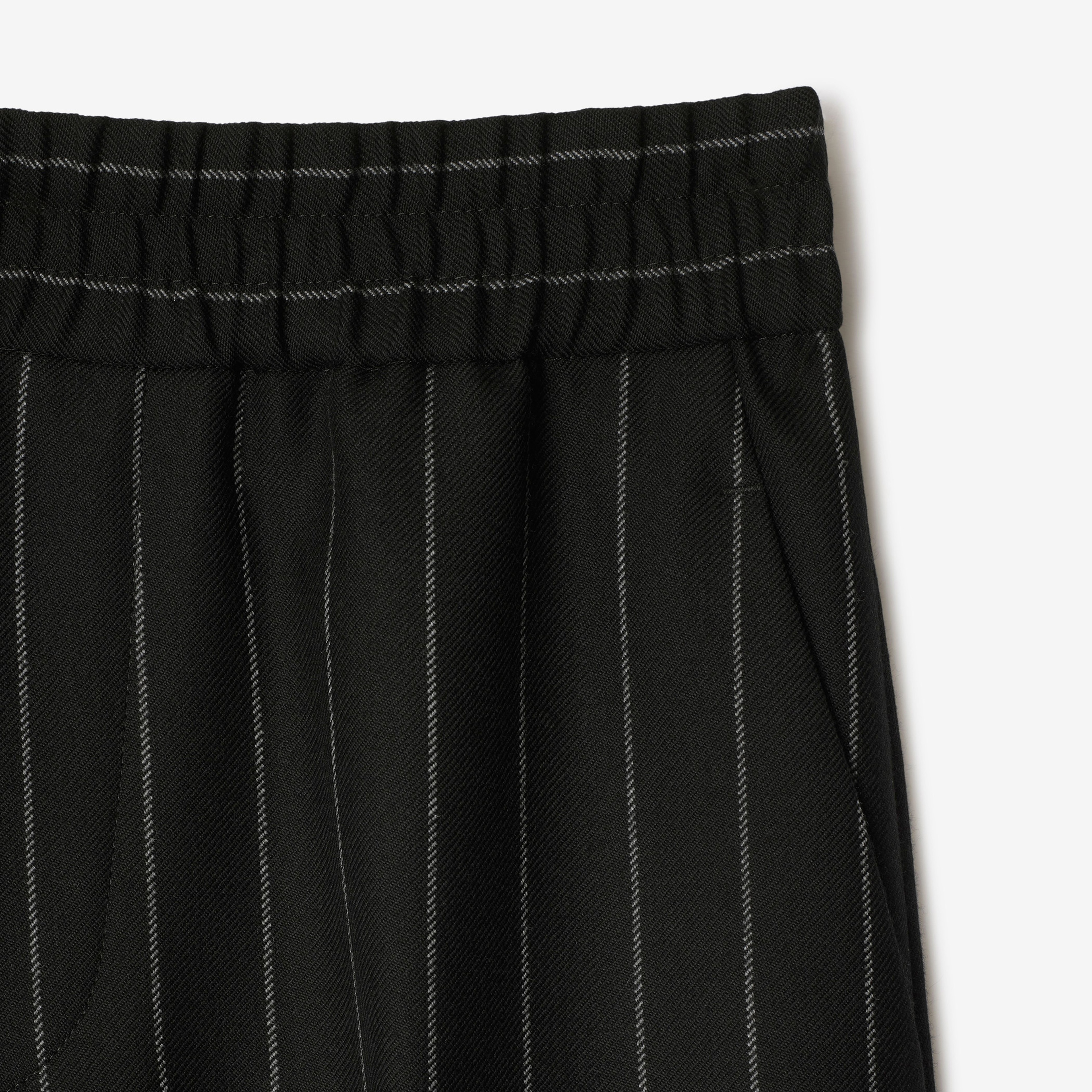 Burberry Kadın Gri Pantolon