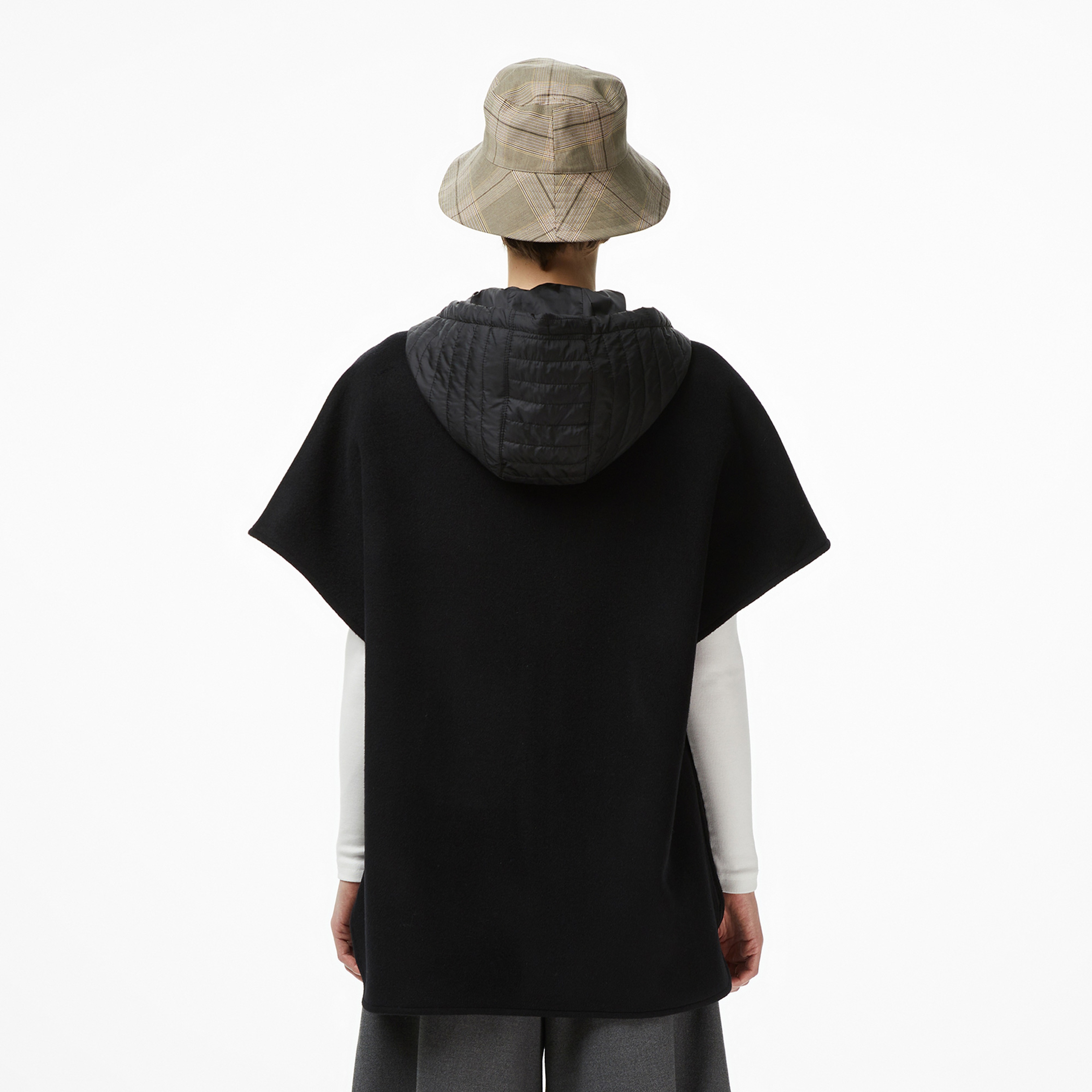 Lacoste Kadın Kapüşonlu Siyah Mont