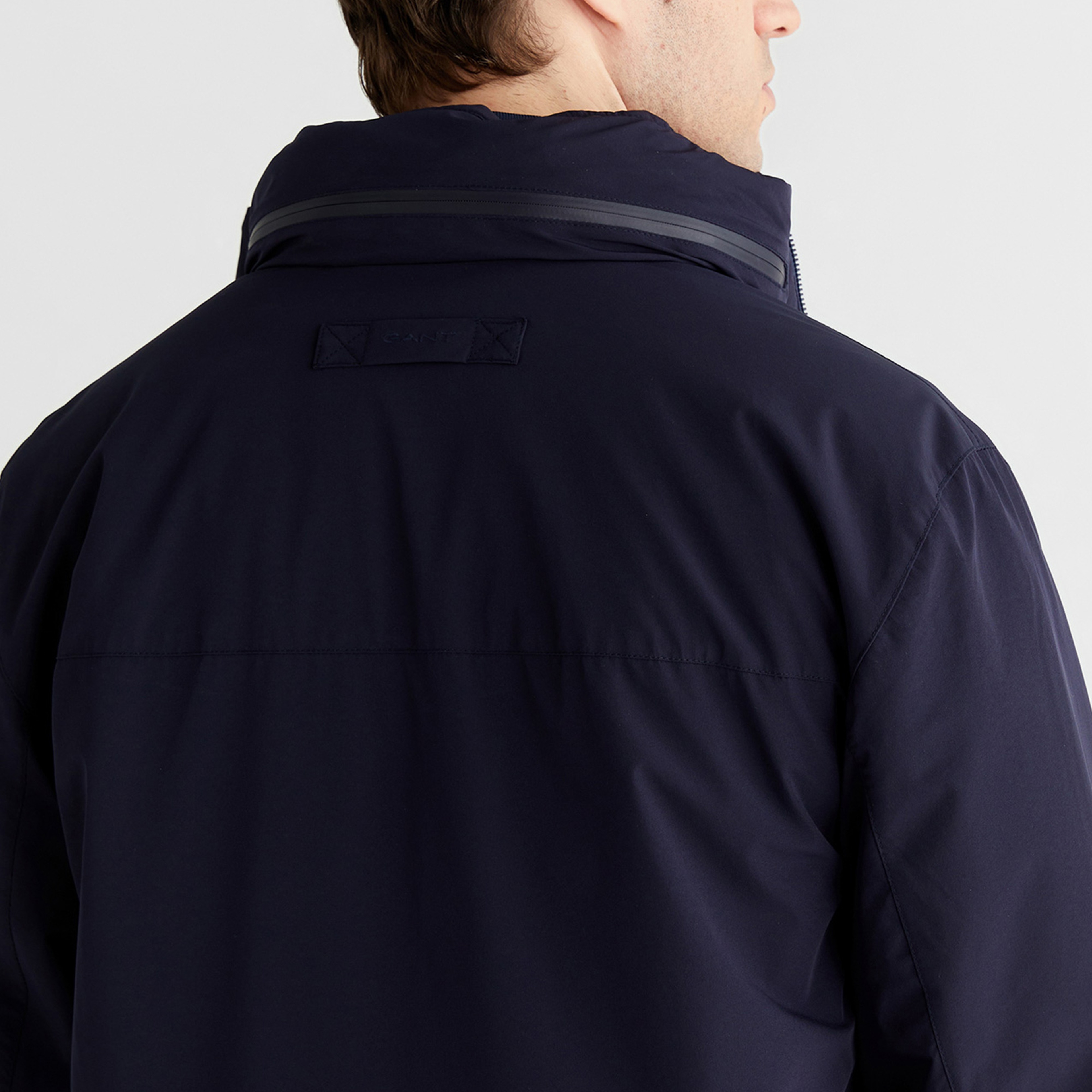 GANT Erkek Lacivert Regular Fit Mont