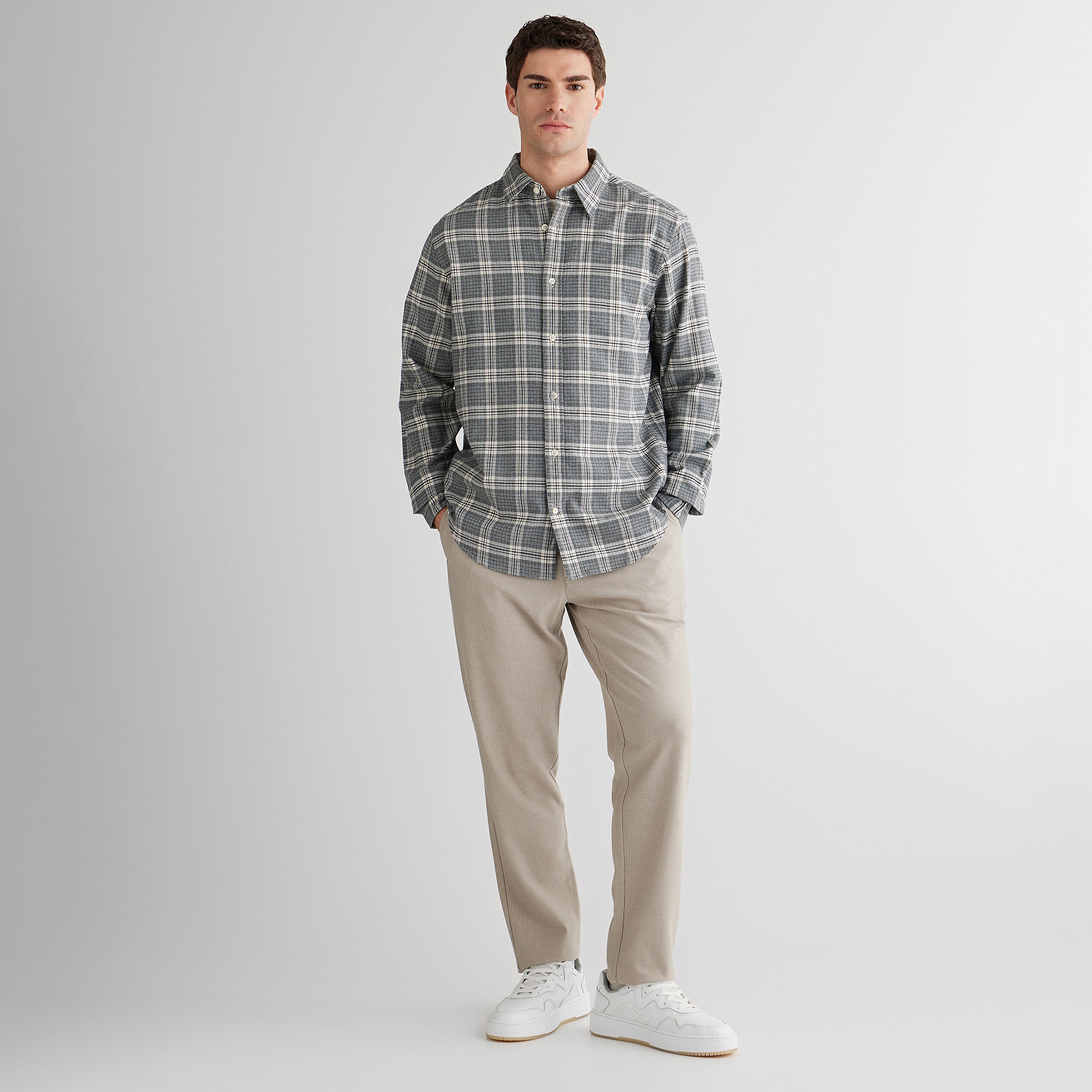 GANT Erkek Gri Regular Fit Bisiklet Yaka Gömlek