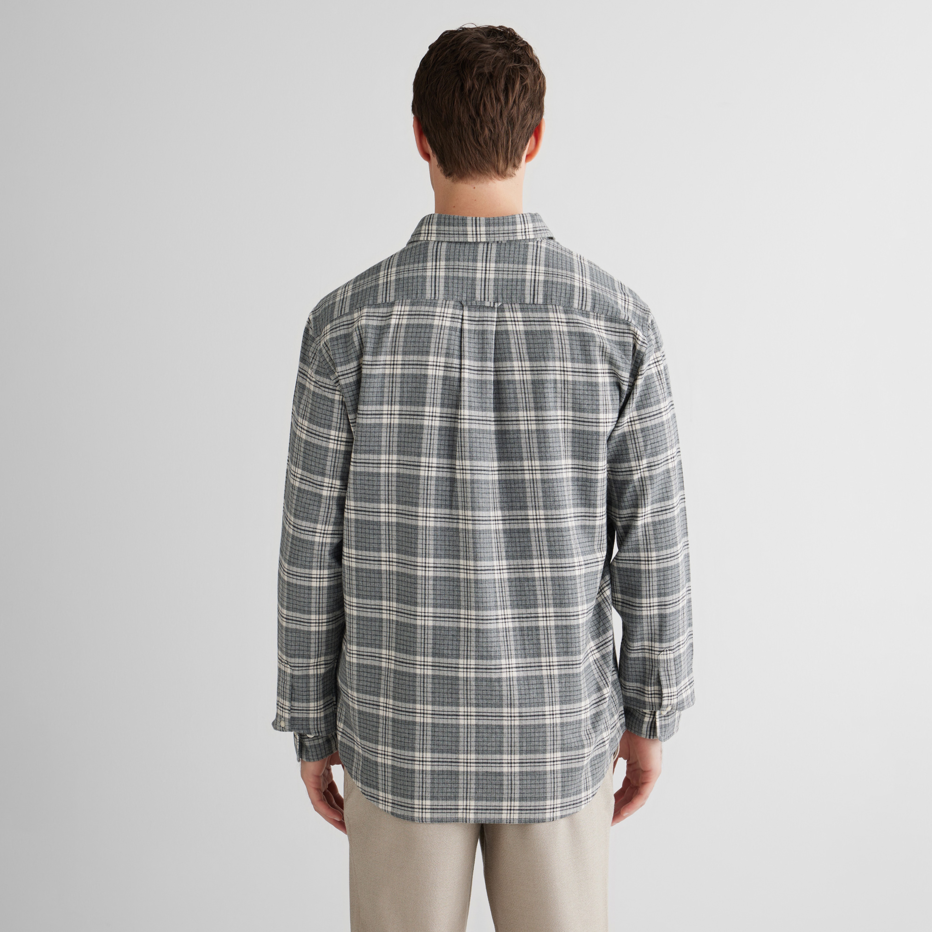 GANT Erkek Gri Regular Fit Bisiklet Yaka Gömlek