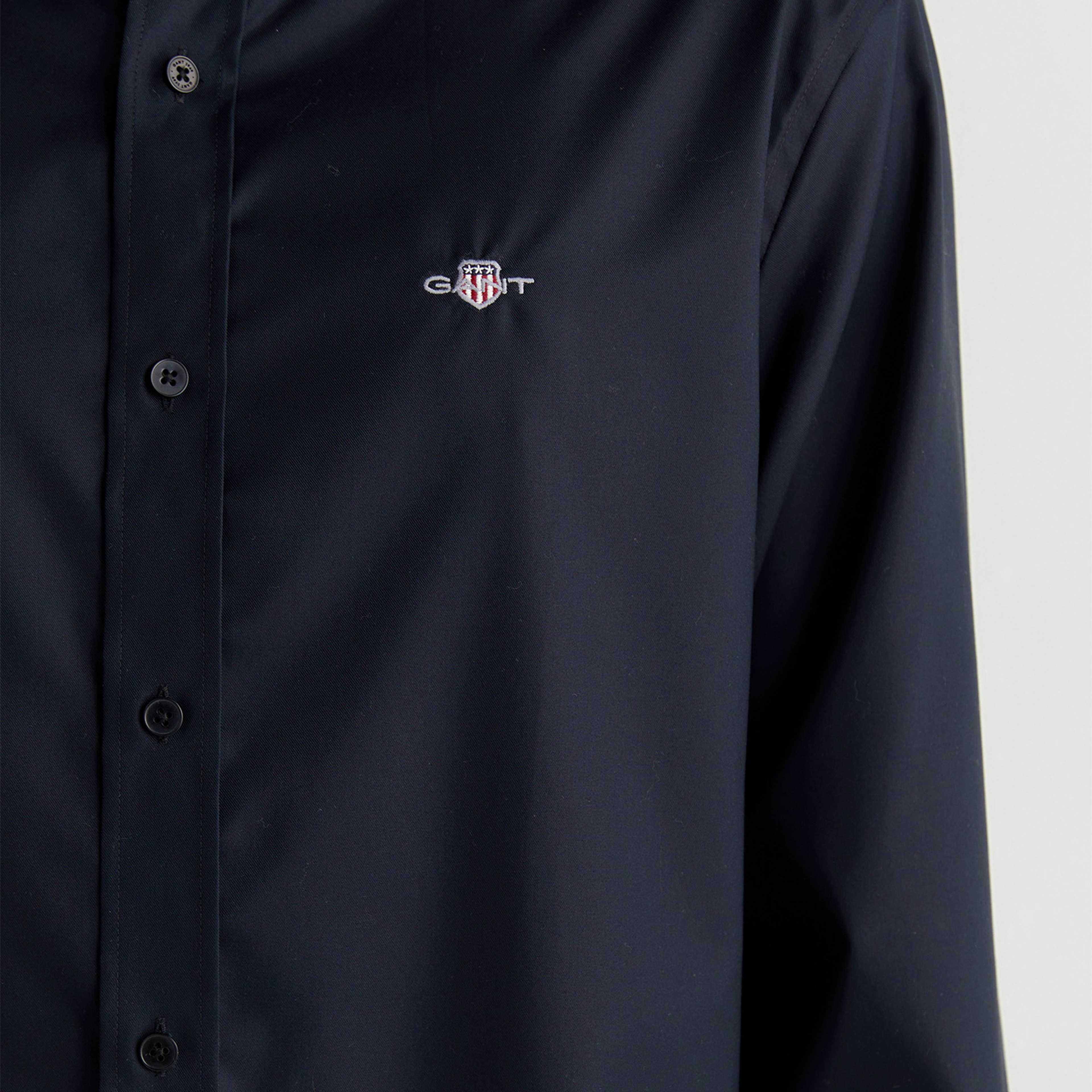 GANT Erkek Siyah Düğmeli Yaka Logolu Gömlek