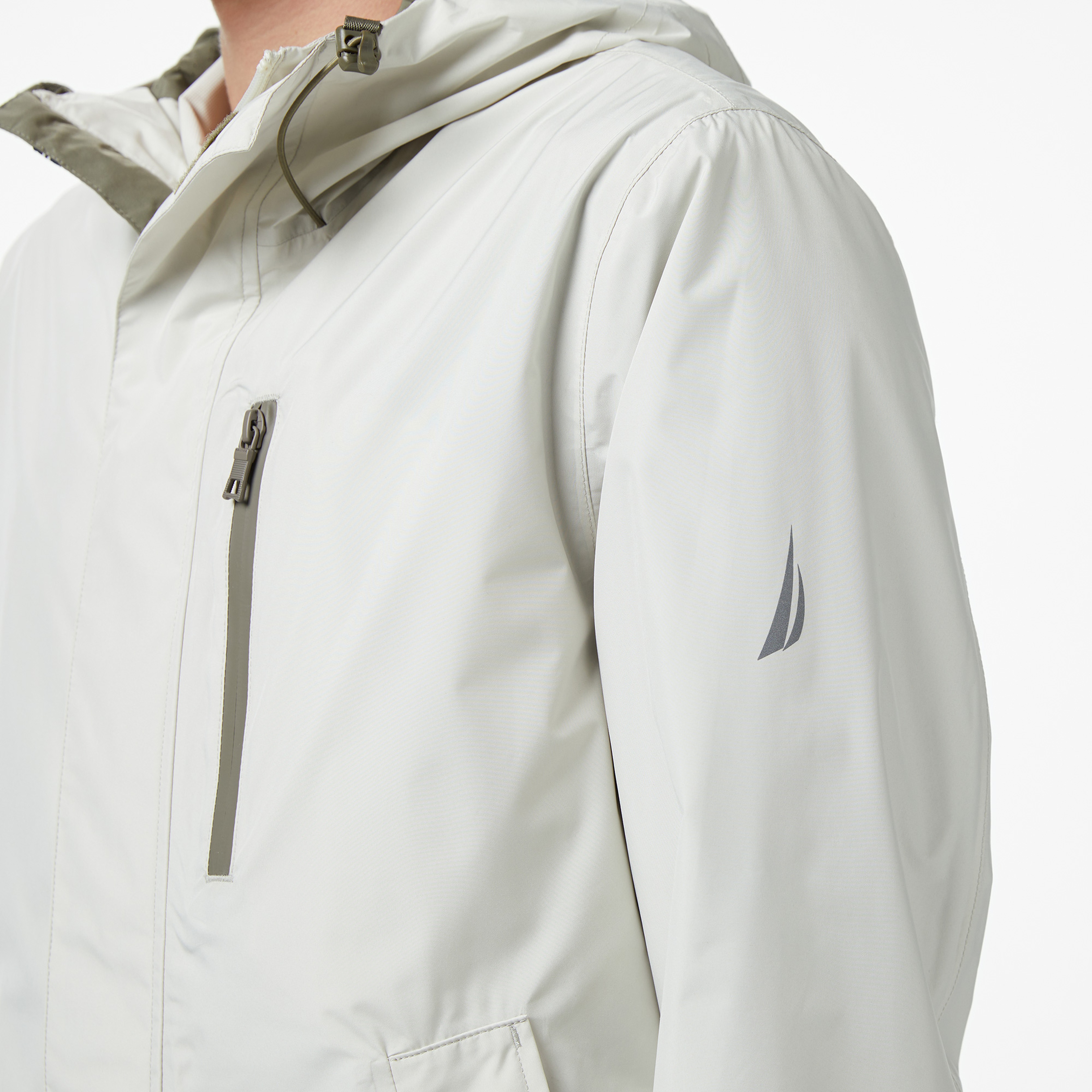 Nautica Regular Fit Kapüşonlu Su Geçirmez Erkek Gri Yağmurluk