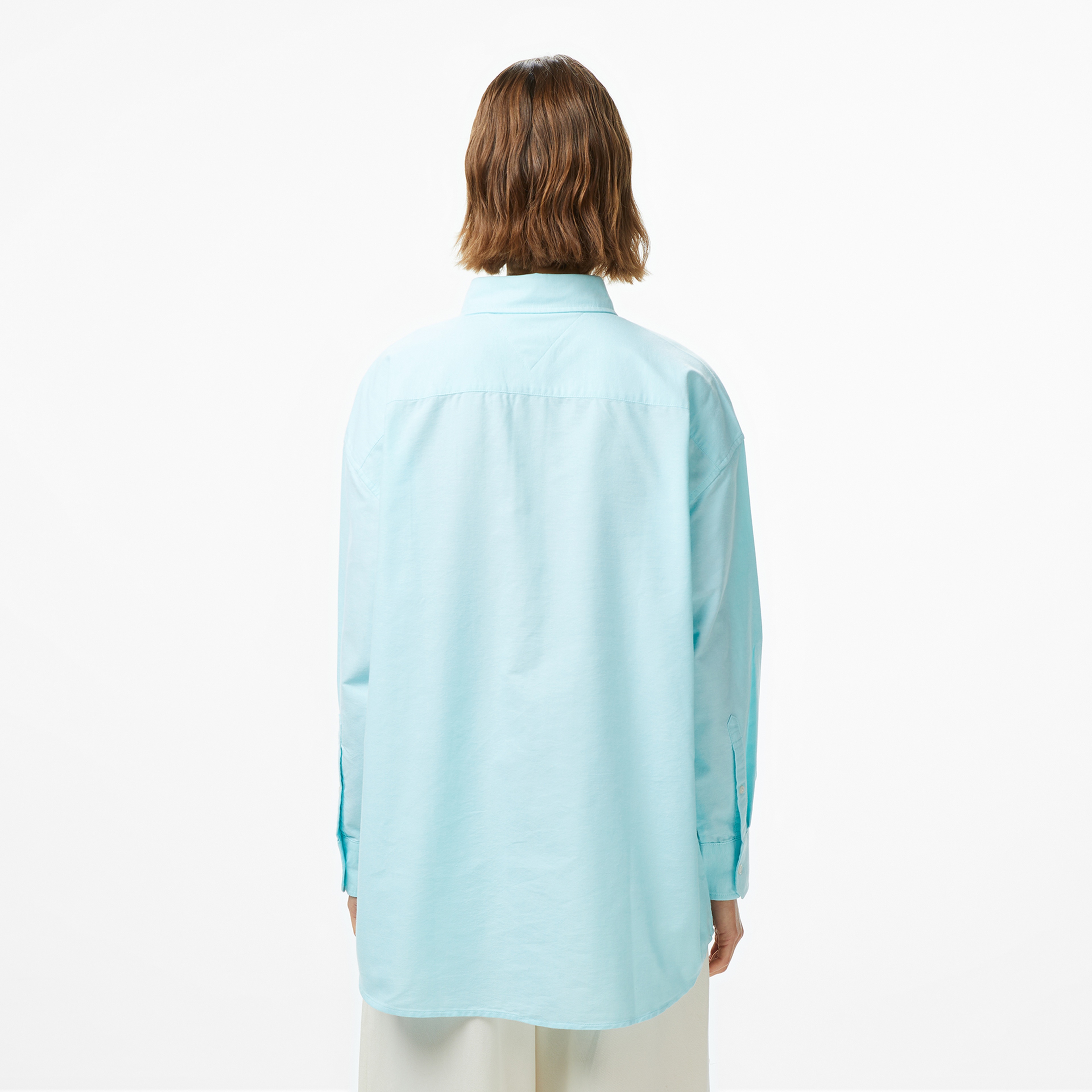 Tommy Jeans Oversize Badge Oxford Kadın Mavi Gömlek