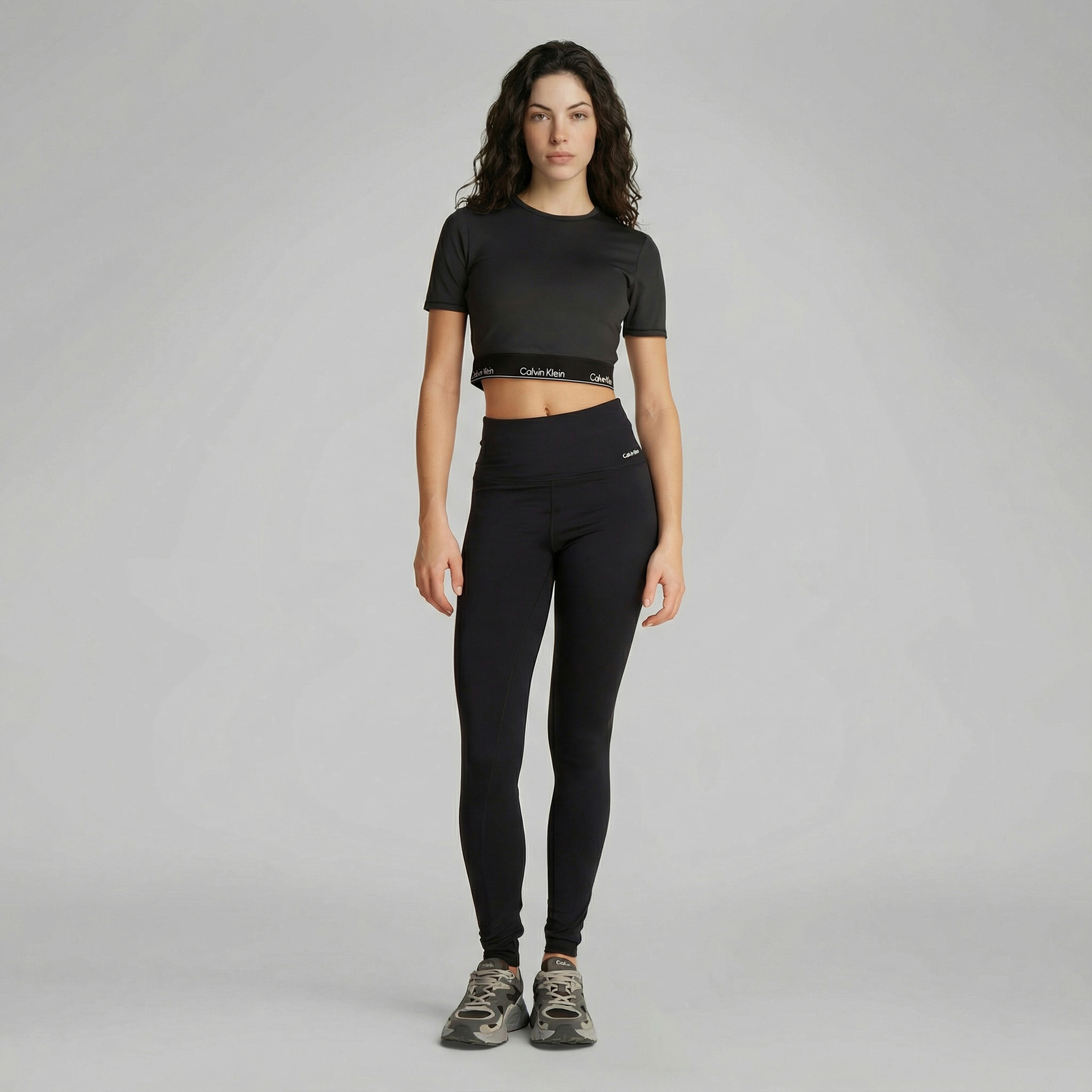 Calvin Klein Kadın Siyah T-Shirt