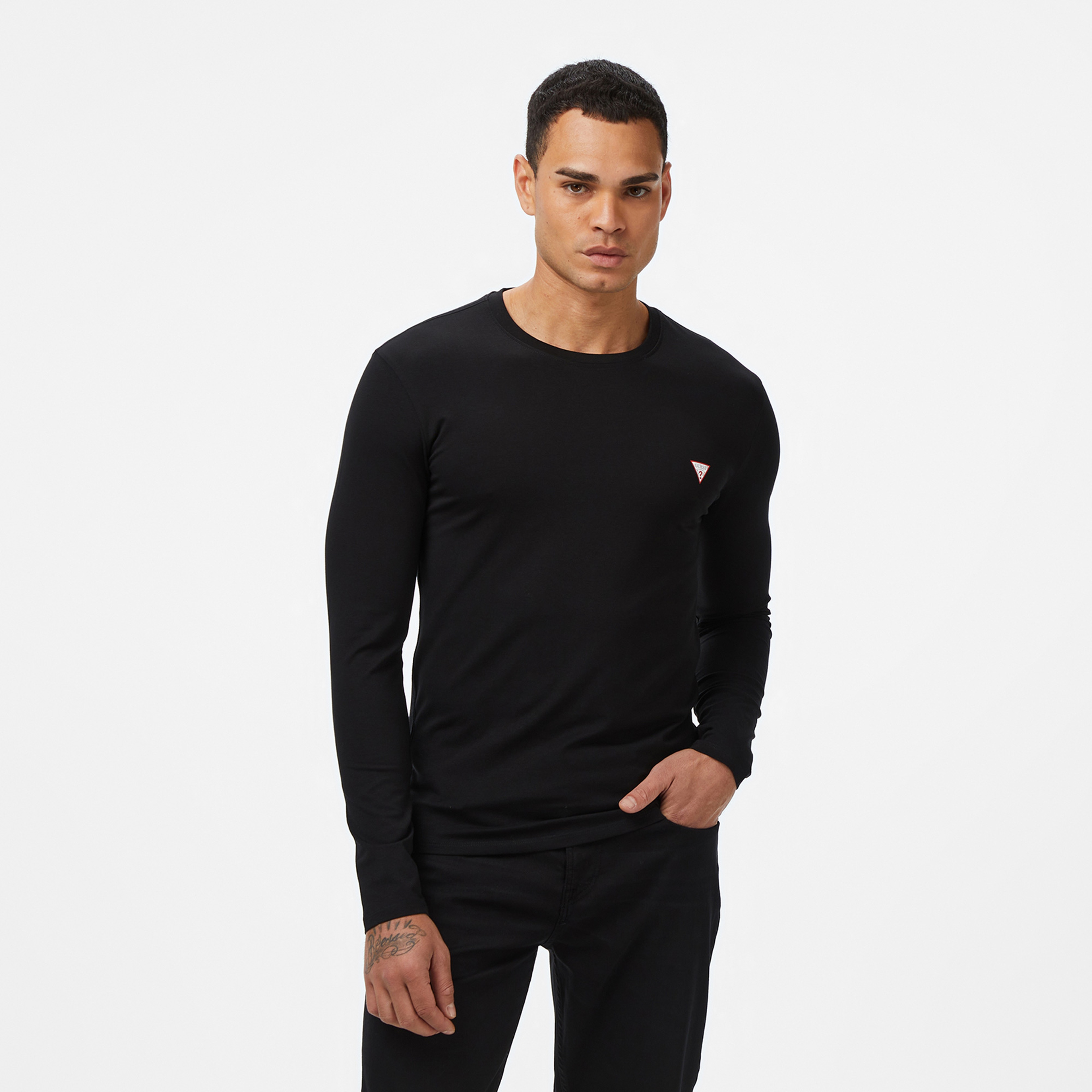 Guess Core Slim Fit Erkek Siyah T-Shirt