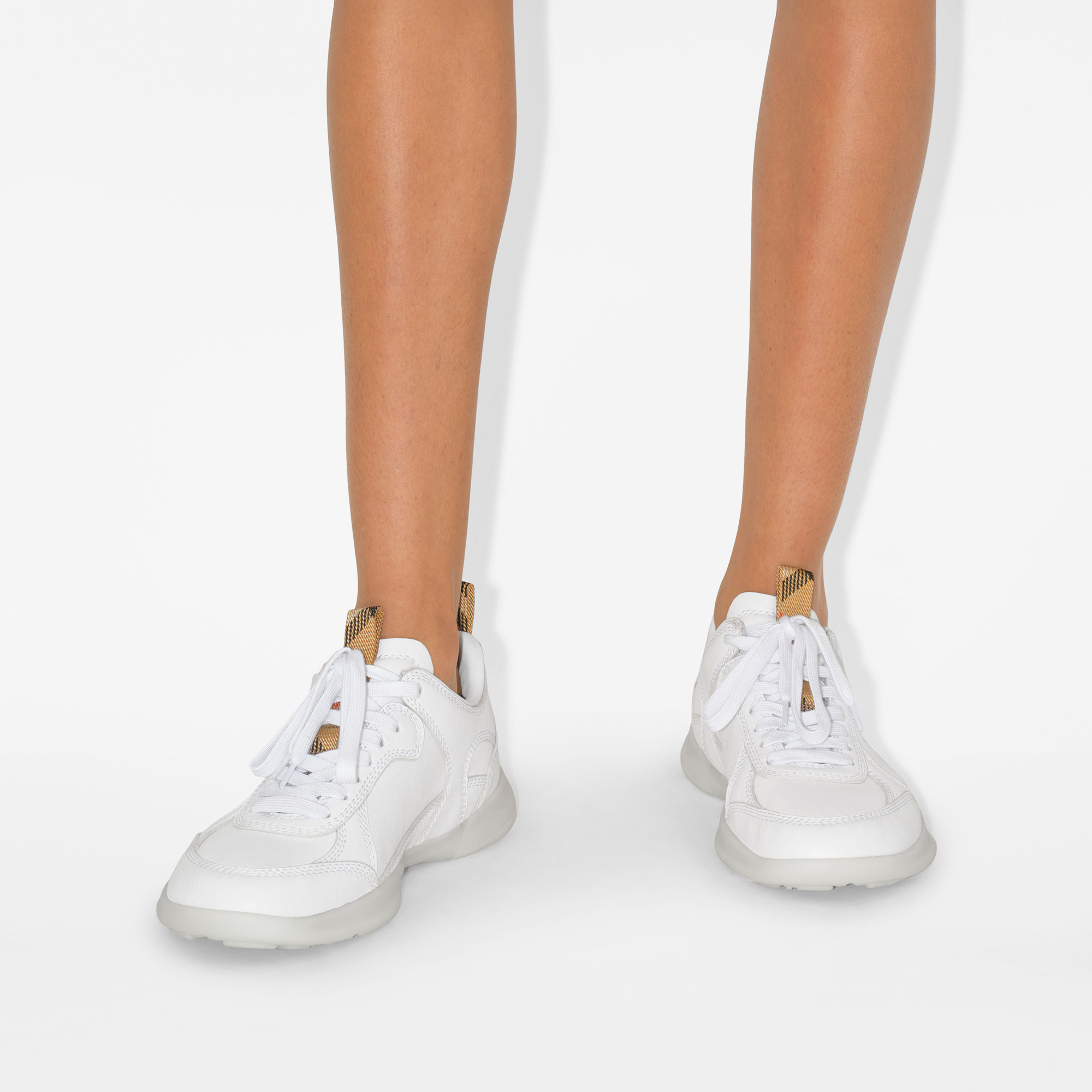 Burberry Kadın Beyaz Ayakkabı