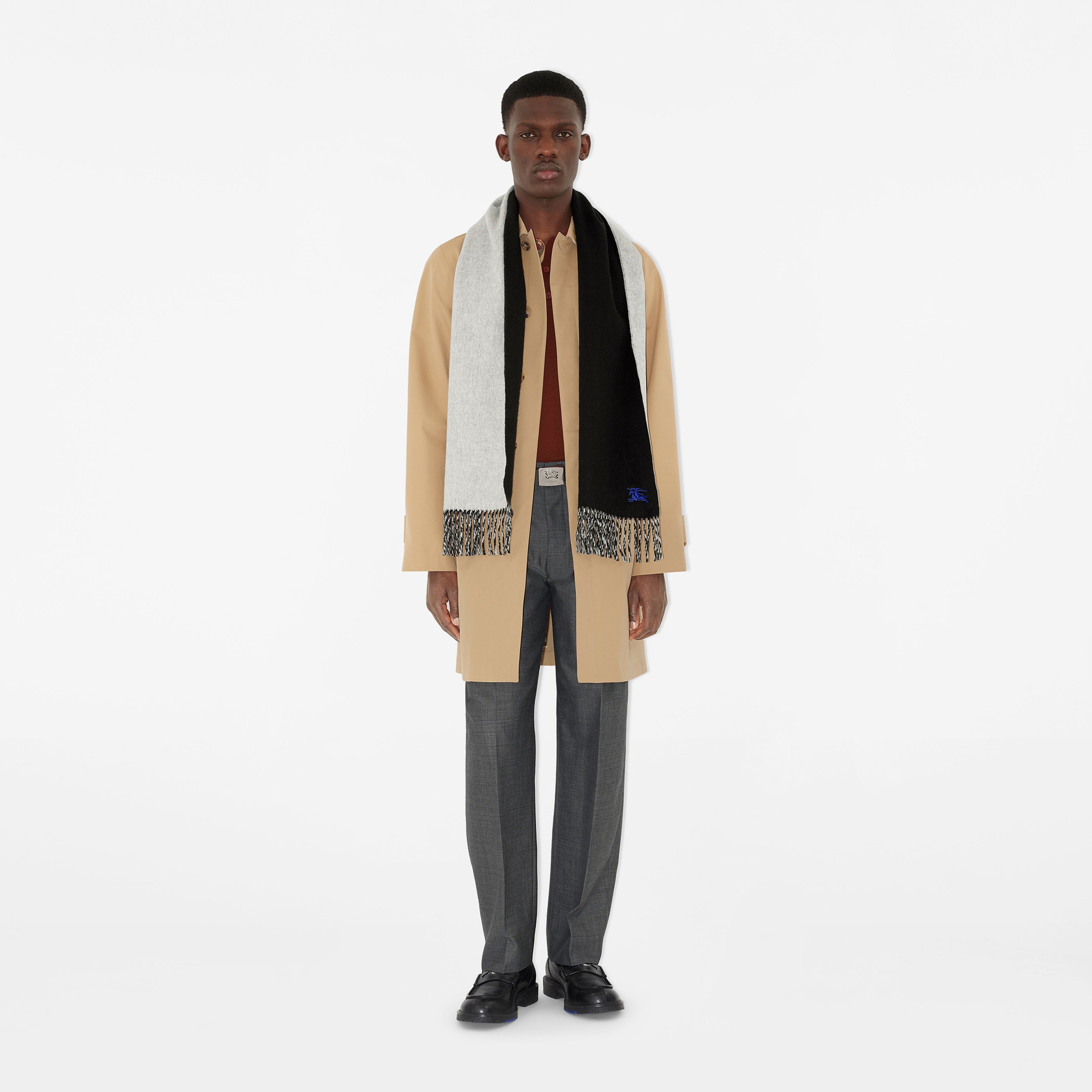 Burberry Kadın Siyah Atkı