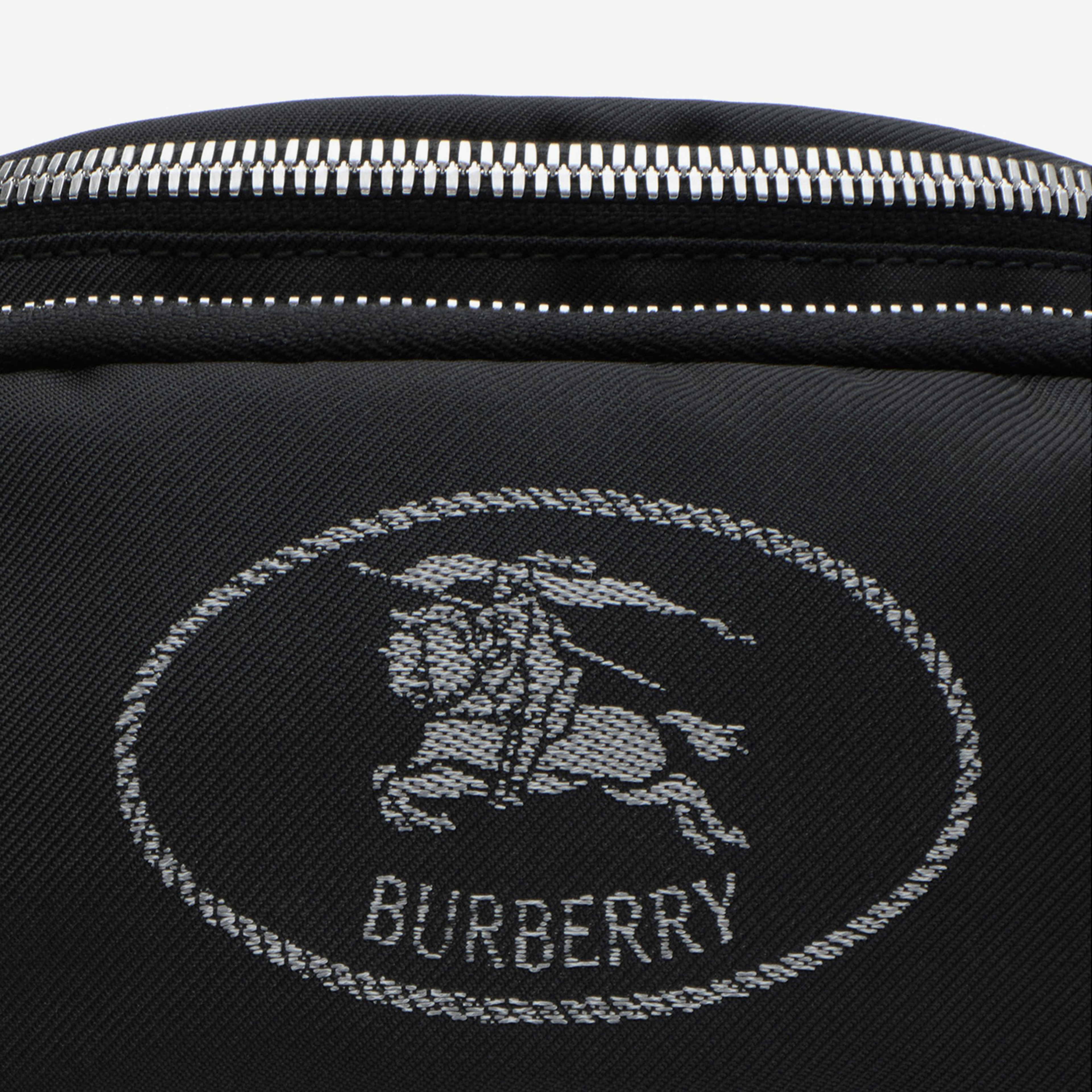 Burberry Kadın Siyah Çanta