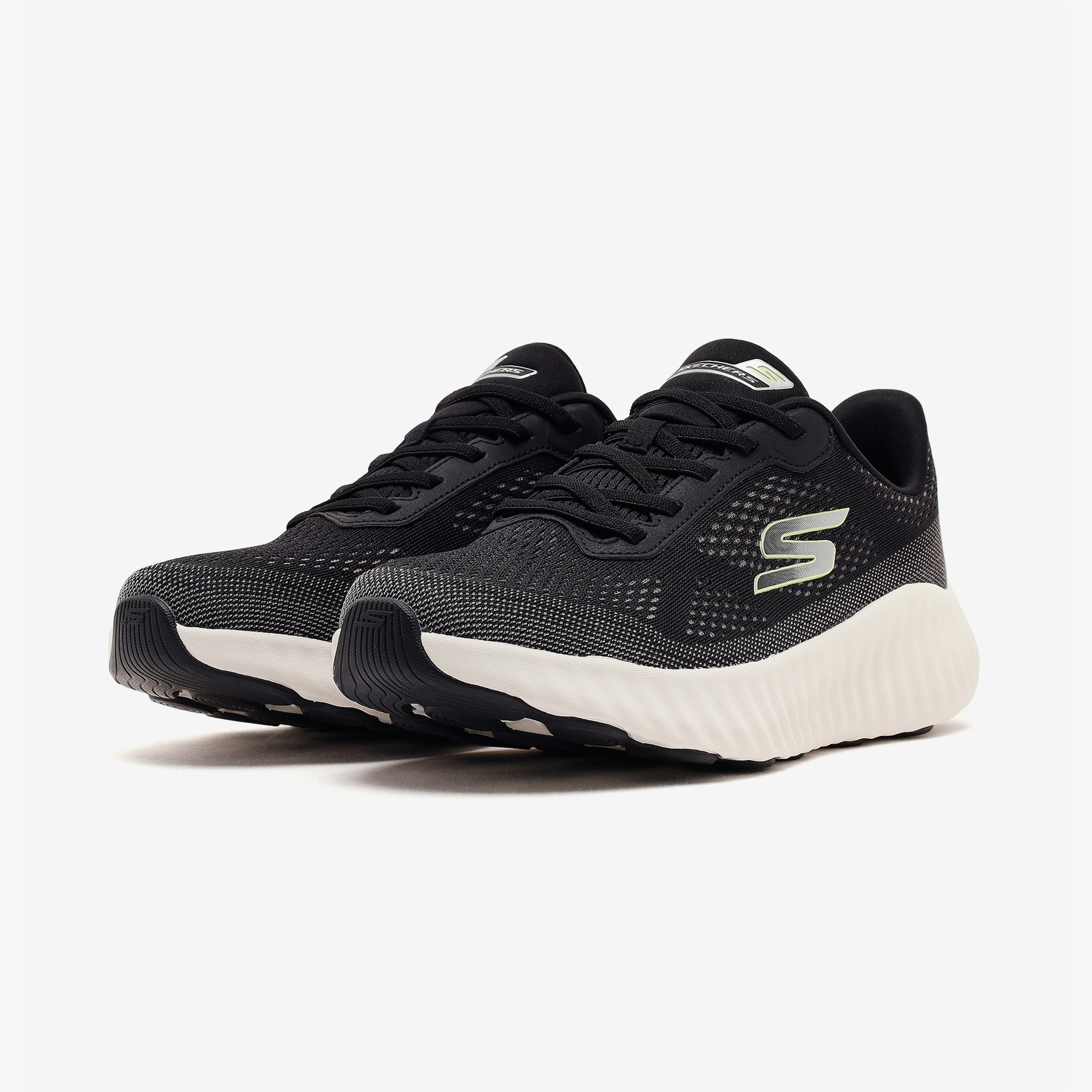 Skechers Go Run Now Kadın Siyah Koşu Ayakkabısı
