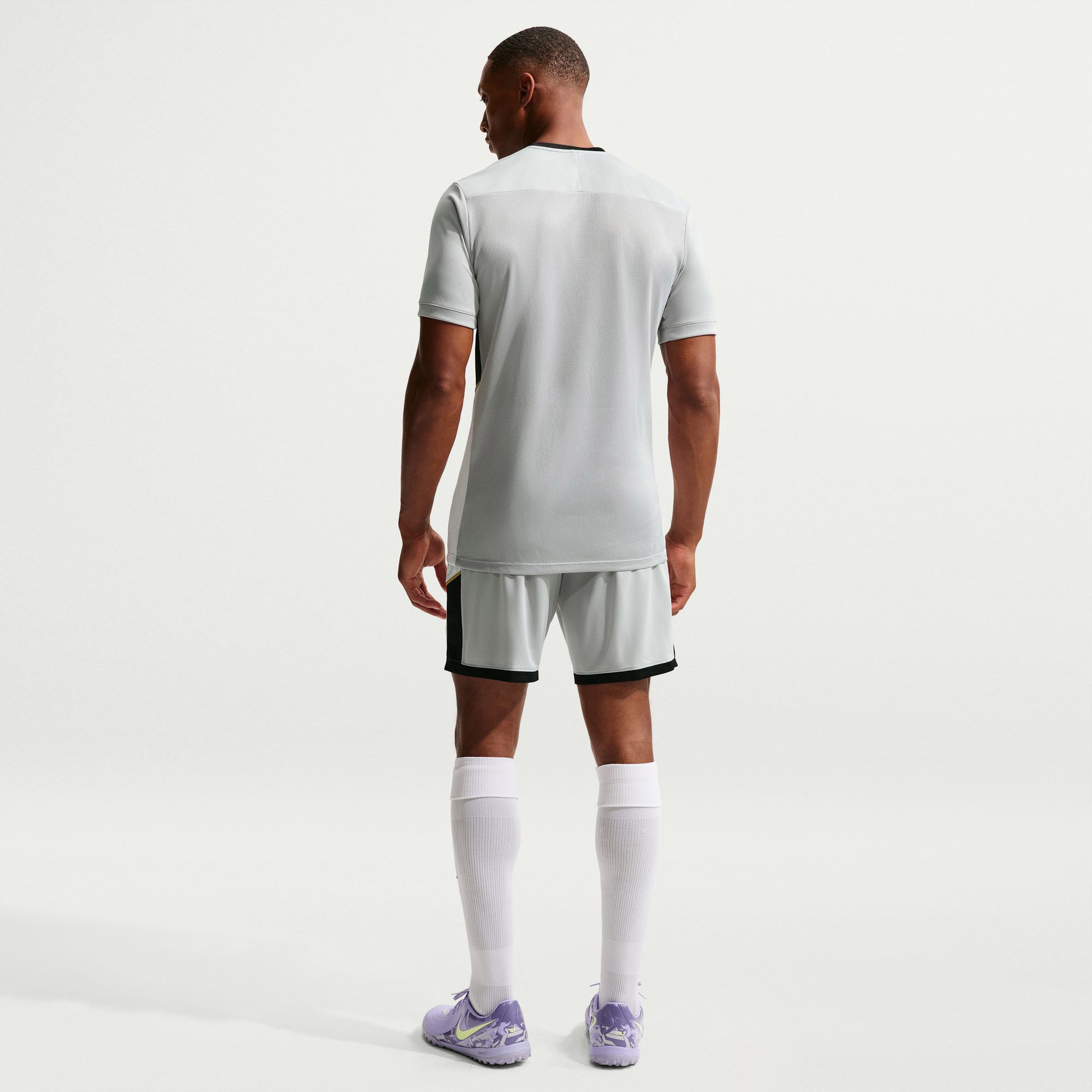 Nike Academy Erkek Gri Futbol T-Shirt