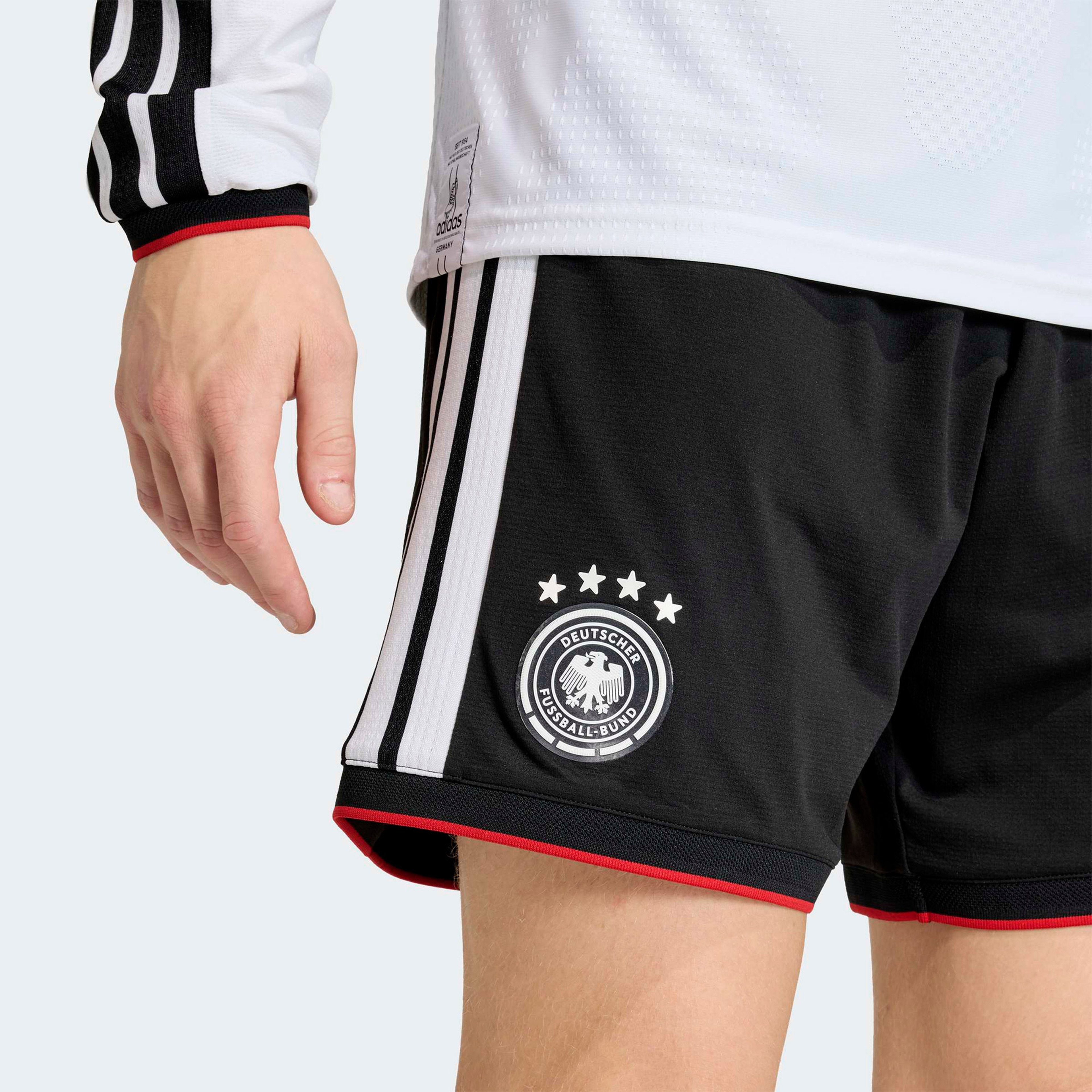 adidas Almanya 26 İç Saha Erkek Siyah Şort