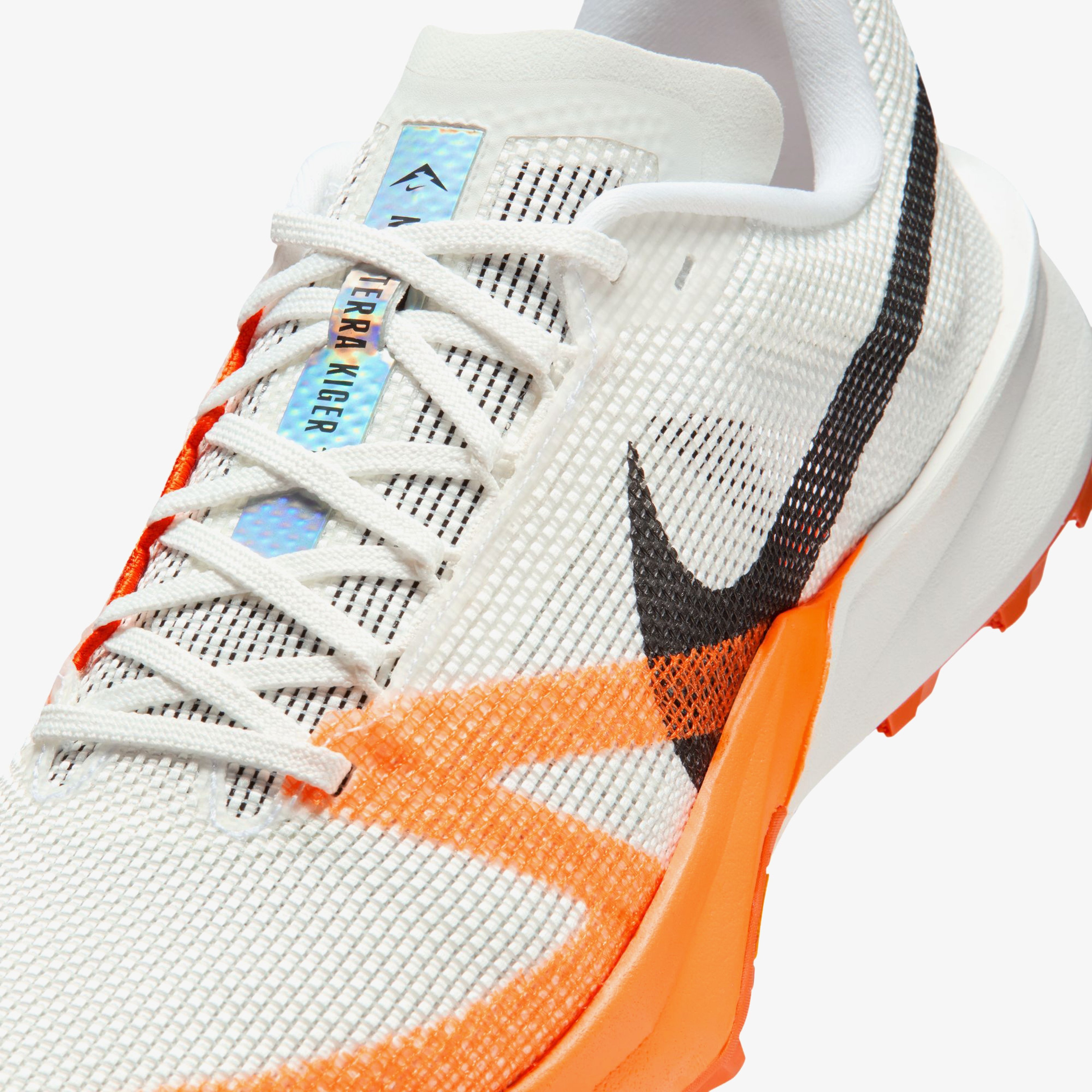 Nike Kiger 10 Erkek Beyaz Koşu Ayakkabısı