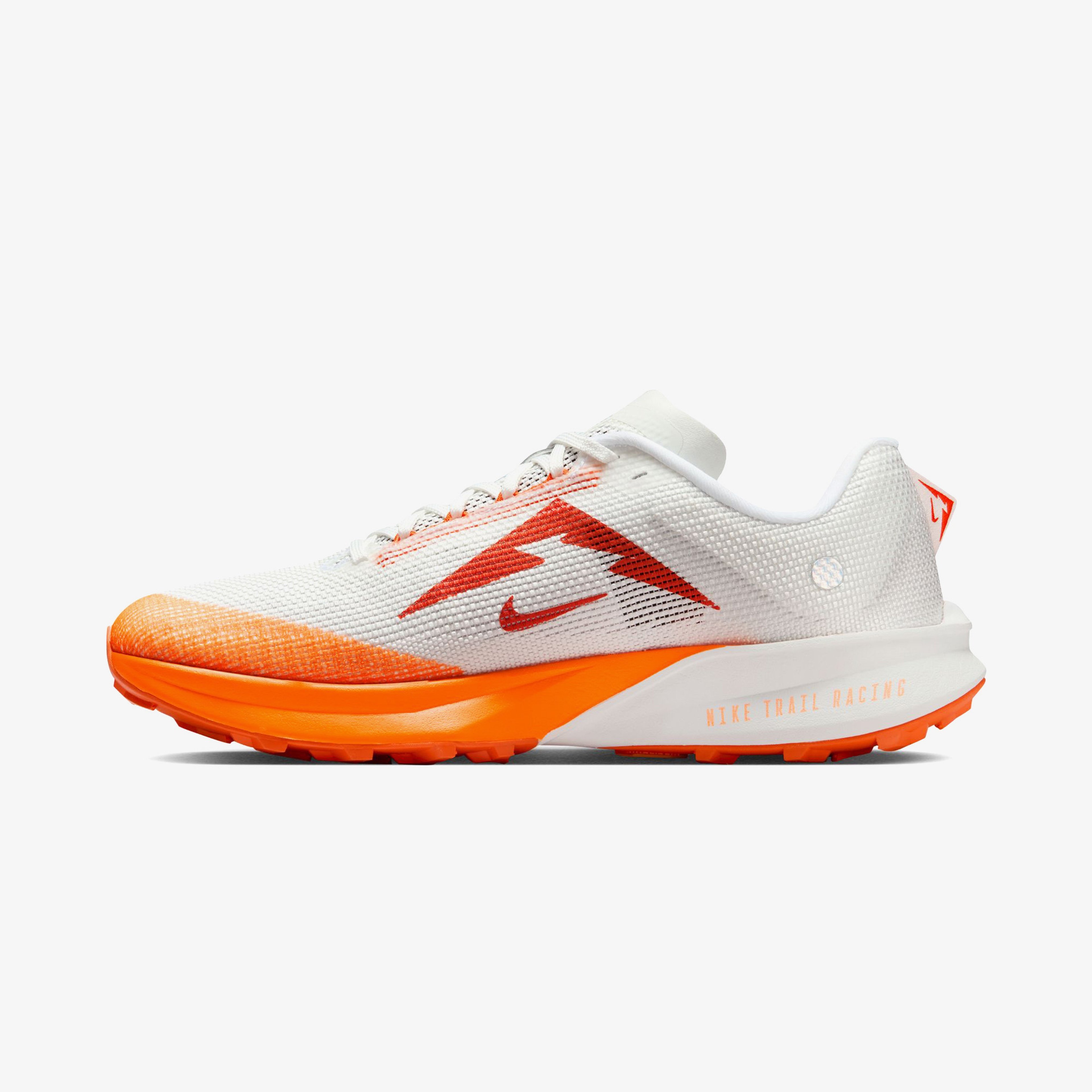 Nike Kiger 10 Erkek Beyaz Koşu Ayakkabısı