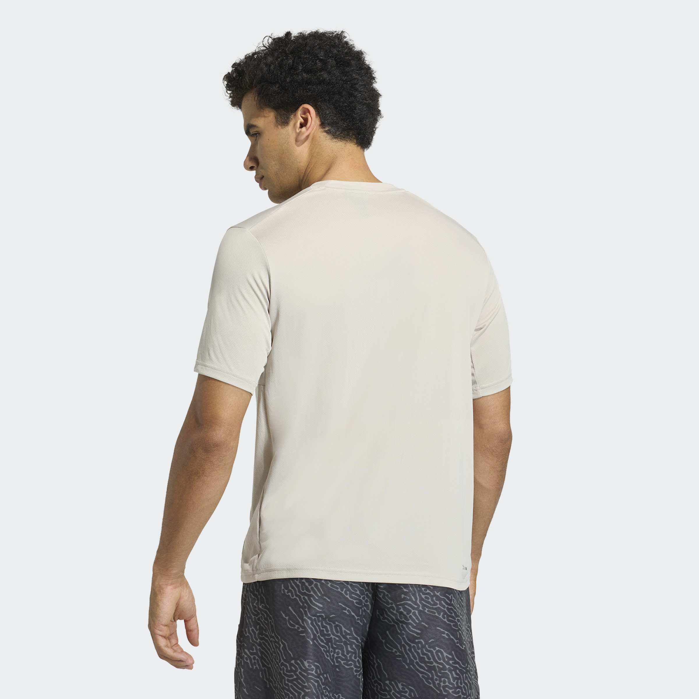 adidas Workout Essentials Base Erkek Bej Antrenman T-Shirt